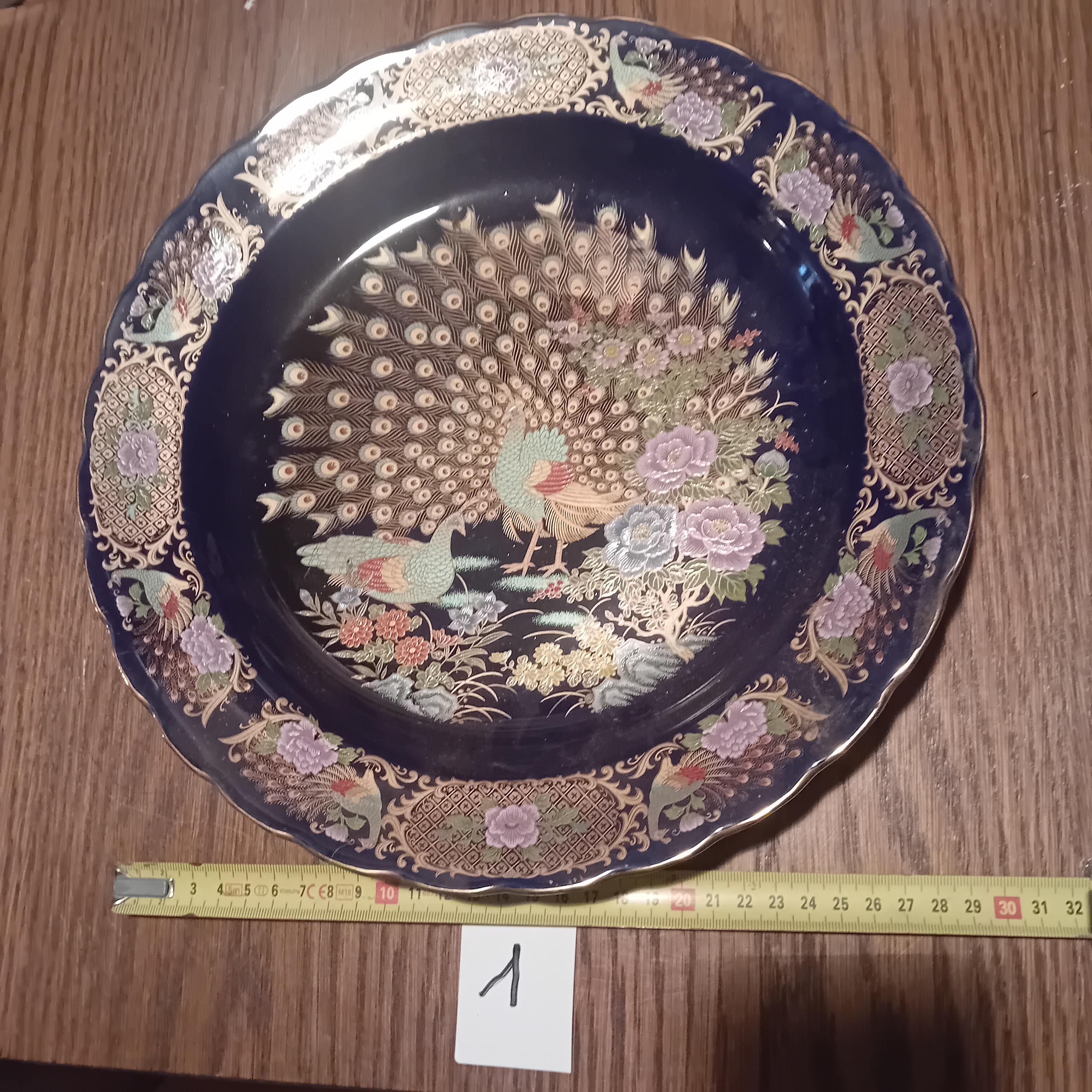 Grote decoratieve wandborden / sierschotel met een kleurrijke pauwen-en bloemenprint lot 1 – kavel bij Goeiendeal, Lommel