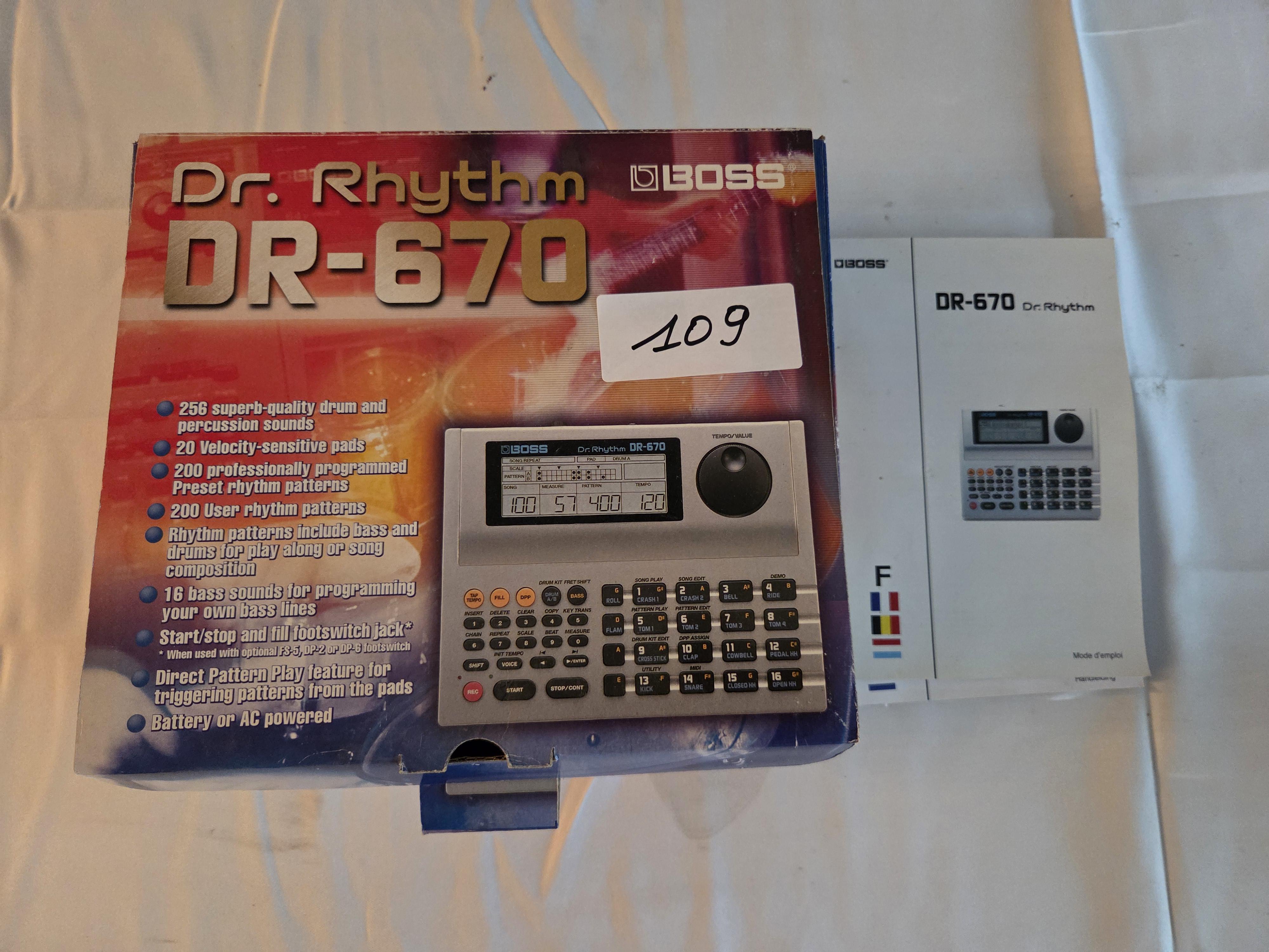 Boss Dr. Rhythm DR-670 drummachine in originele doos inclusief de handleiding – Lot 109 – kavel bij Goeiendeal, Jette