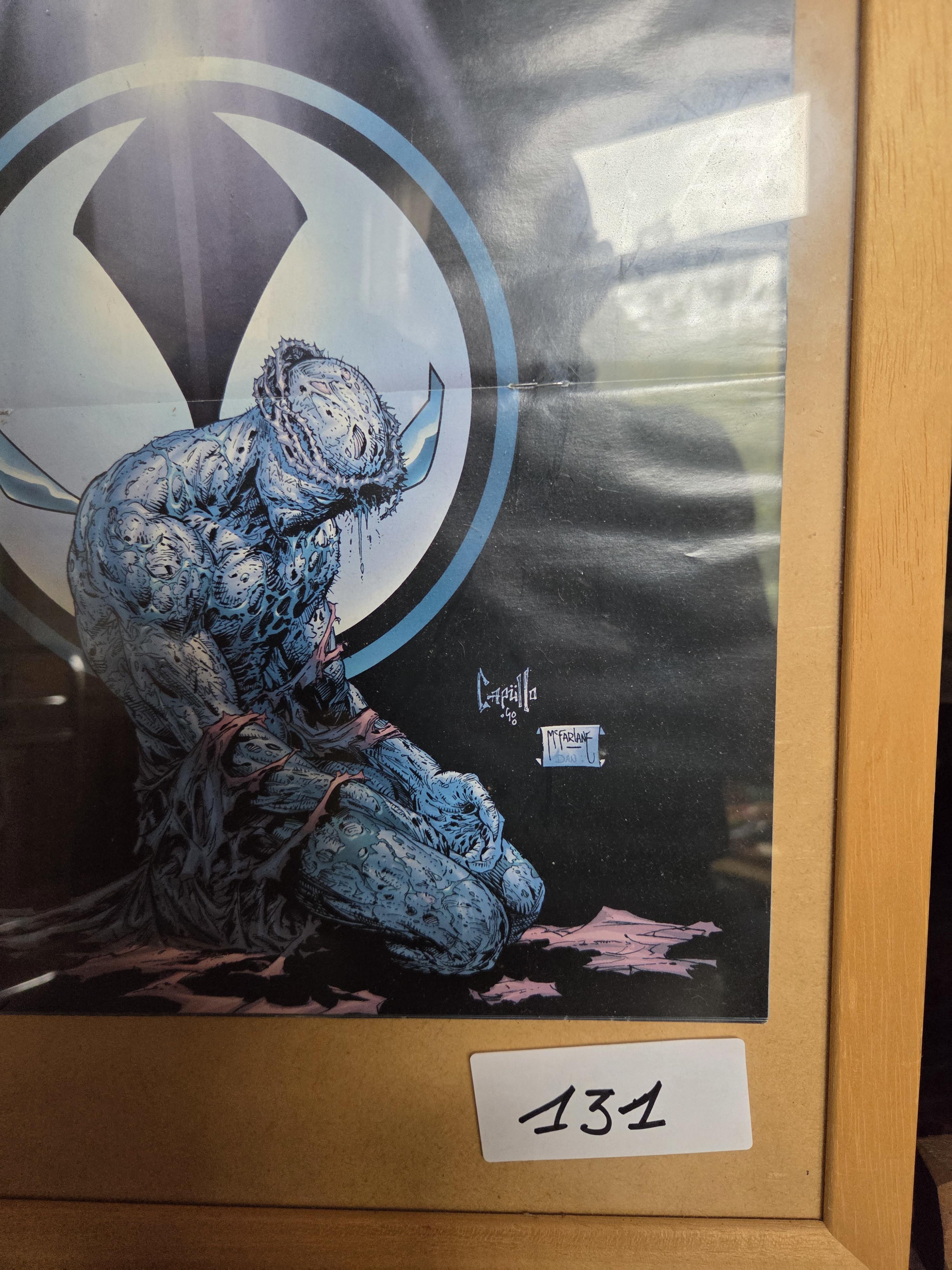 Set van twee ingelijste werken: een Spawn stripboekomslag poster en een klassiek tafereel van wasvrouwen aan de waterkant – Lot 131 – foto 2 – kavel bij Goeiendeal, Jette
