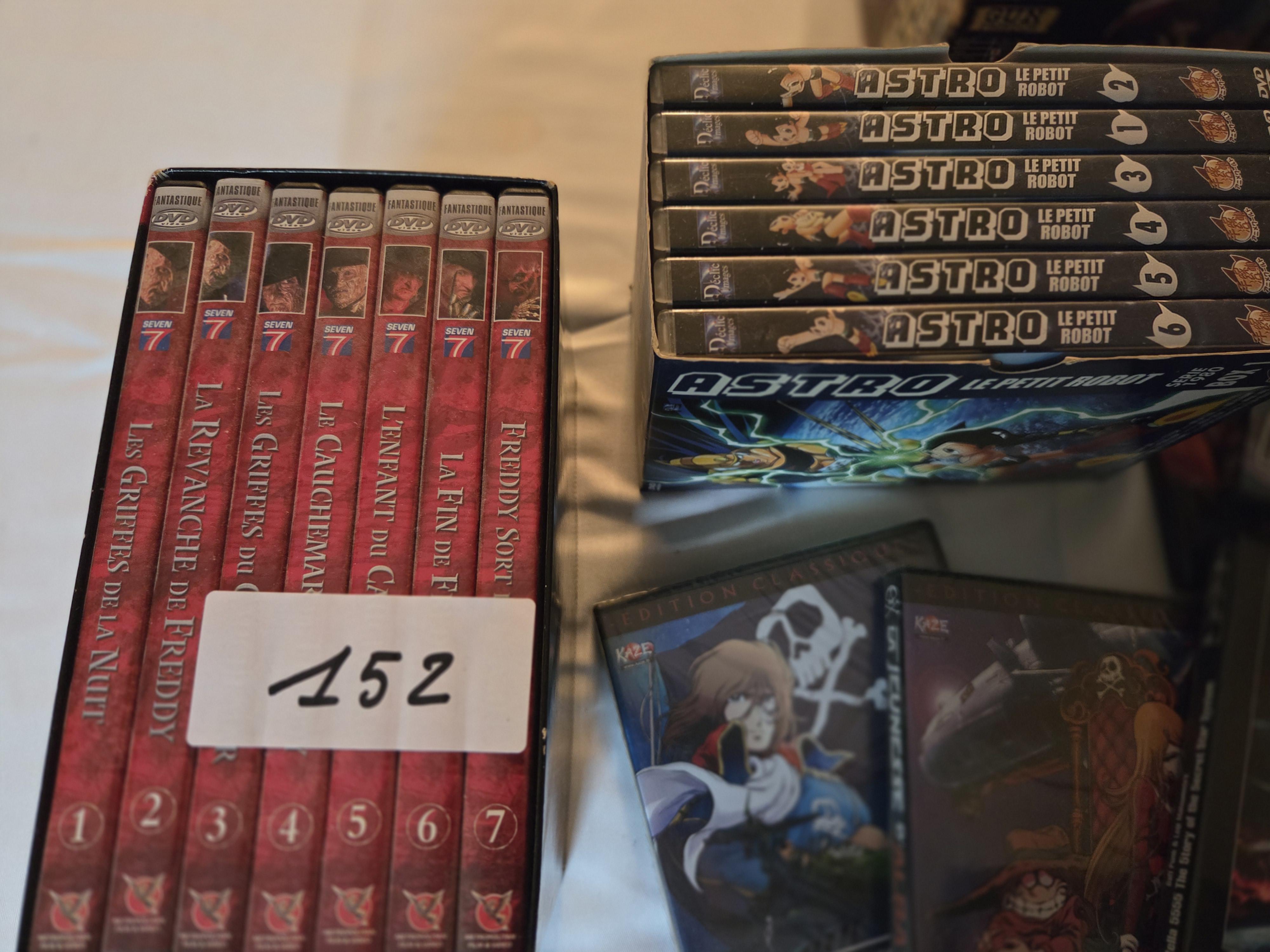 Uitgebreide verzameling anime dvd's, waaronder boxsets van Astro Le Petit Robot, La Jeunesse d'Albatros en diverse losse dvd-titels – Lot 152 – foto 2 – kavel bij Goeiendeal, Jette