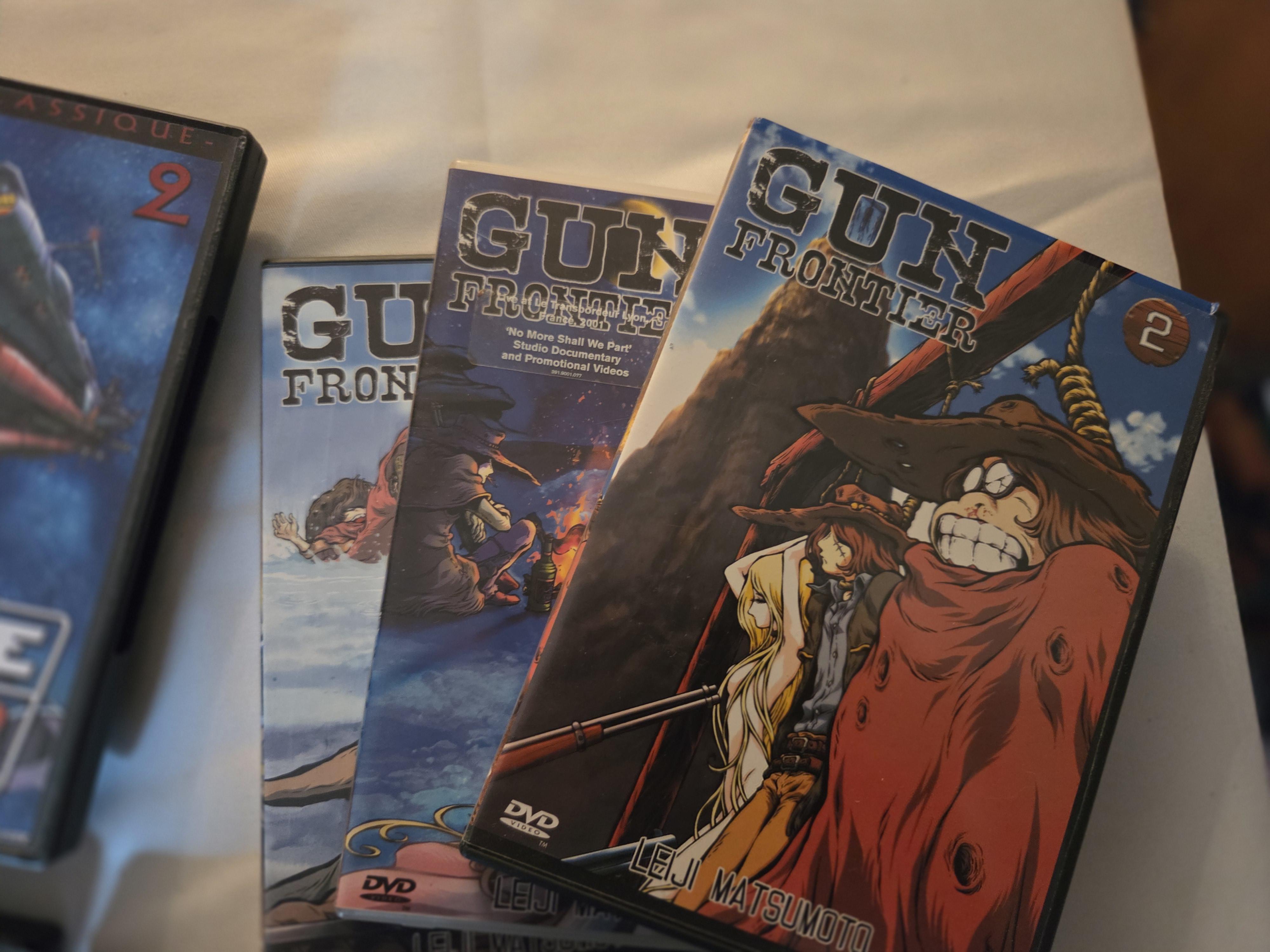 Uitgebreide verzameling anime dvd's, waaronder boxsets van Astro Le Petit Robot, La Jeunesse d'Albatros en diverse losse dvd-titels – Lot 152 – foto 5 – kavel bij Goeiendeal, Jette