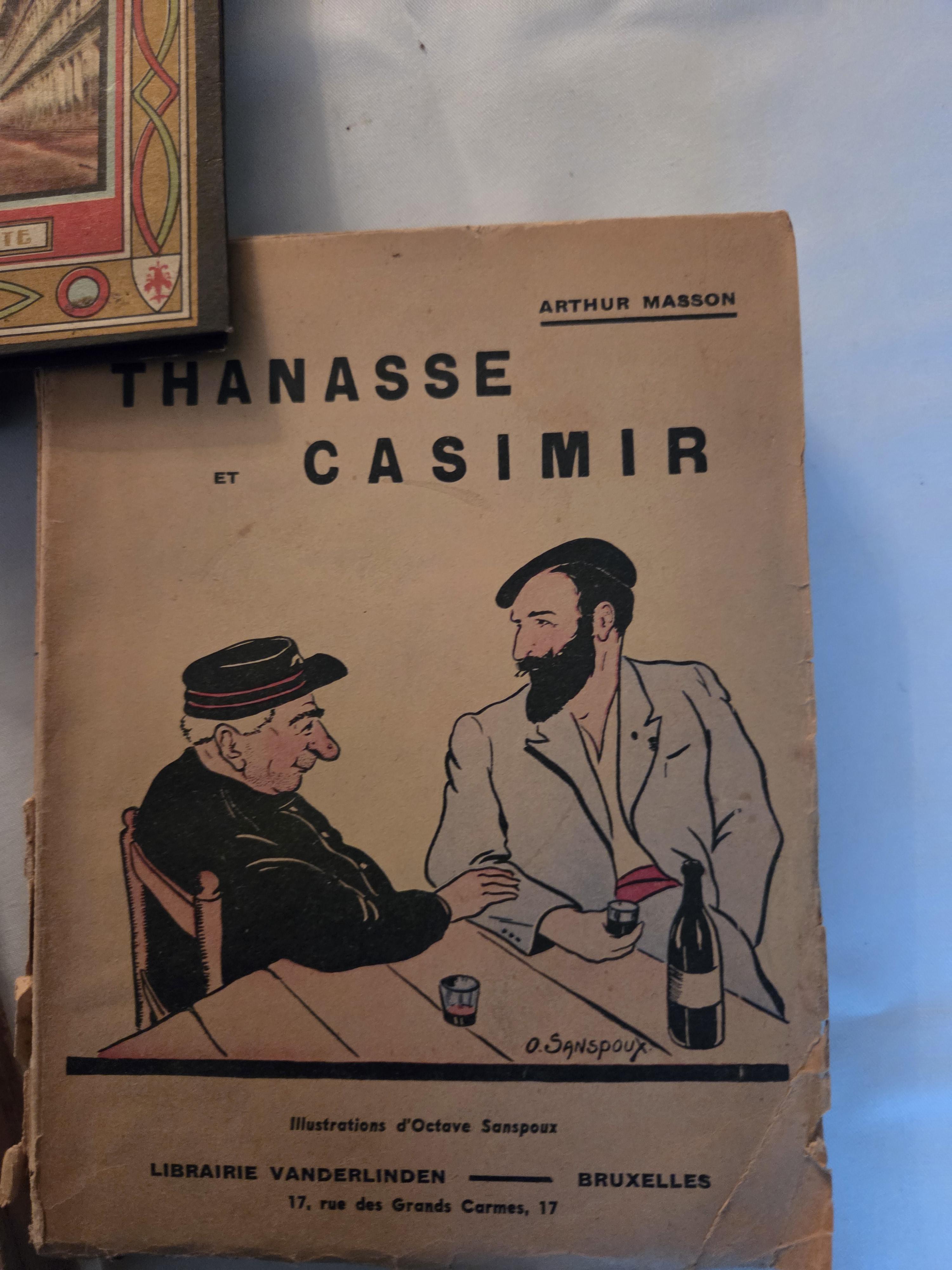 Verzameling van zes diverse vintage boeken, waaronder kookboeken, een schaakgids en titels als Vie et Aventures de Buffalo-Bill en Thanasse et Casi… – foto 5 – kavel bij Goeiendeal