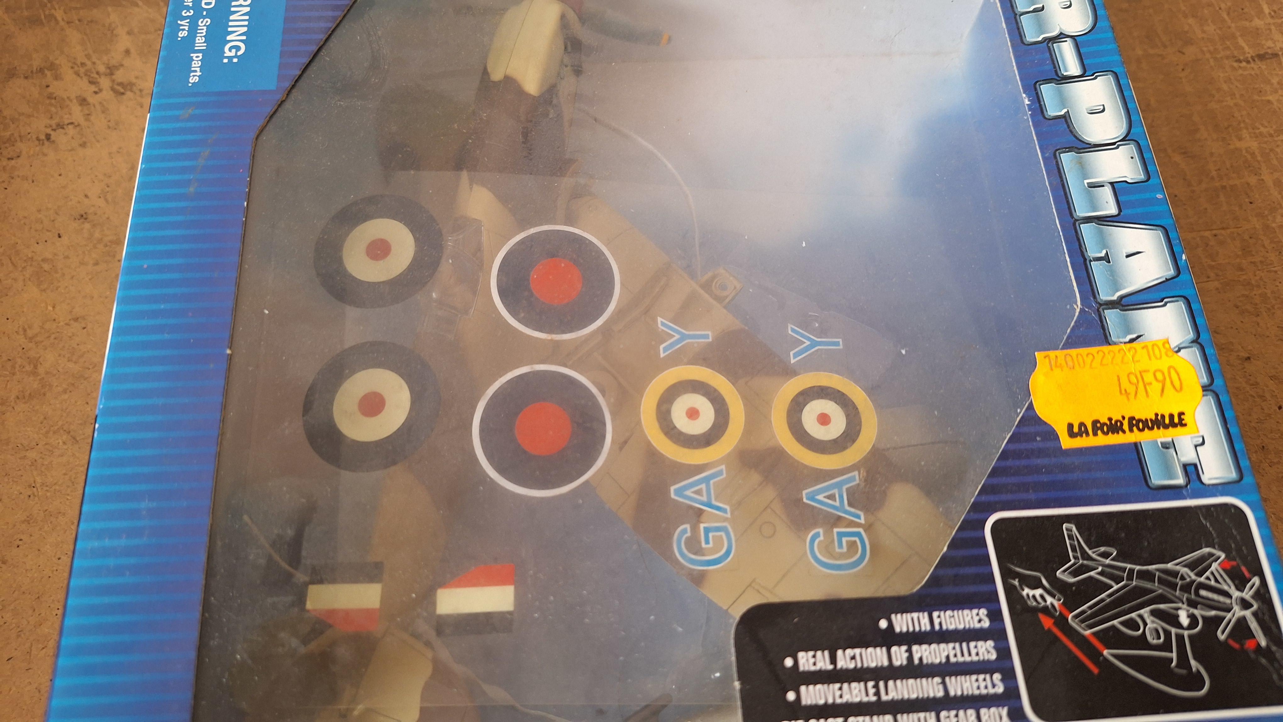 Air-Plane Hawker Hurricane – foto 2 – kavel bij Goeiendeal