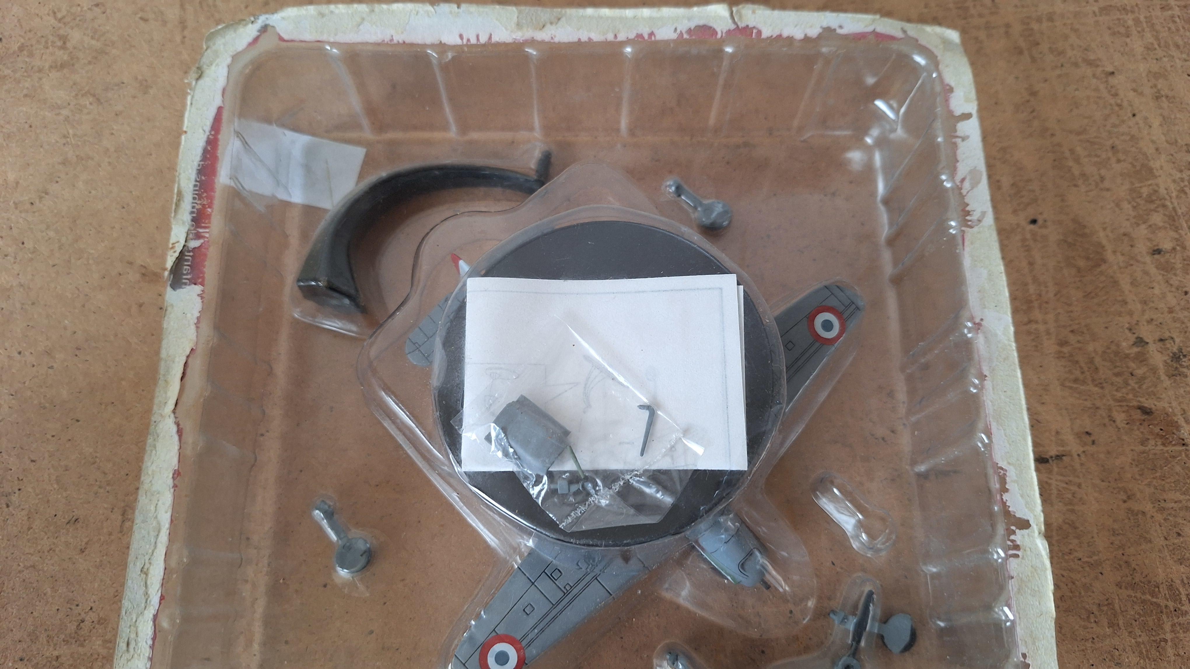 Dewoitine D.520 France – foto 2 – kavel bij Goeiendeal