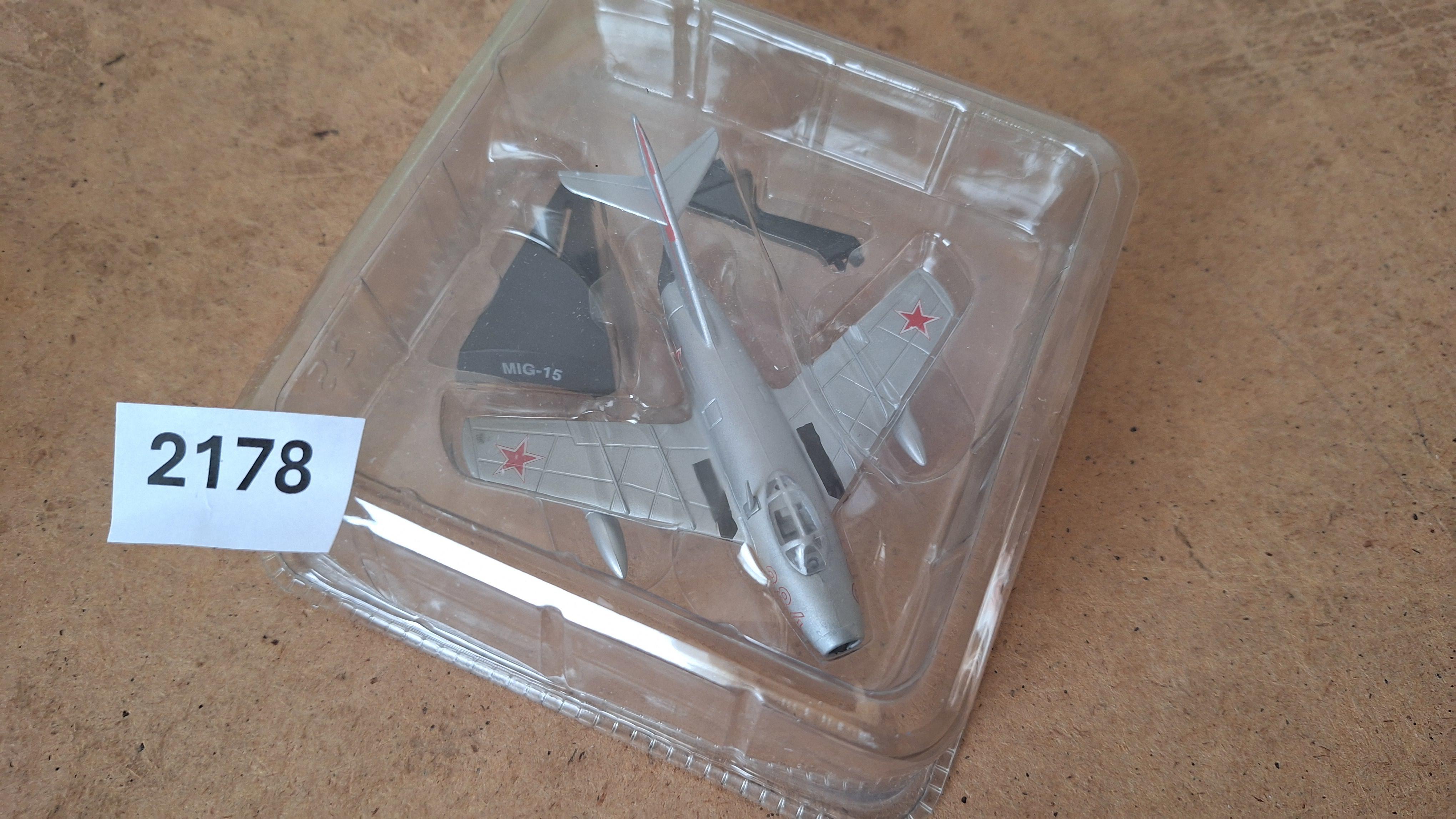 Modelstraaljager MiG-15 - IXO / Altaya – kavel bij Goeiendeal