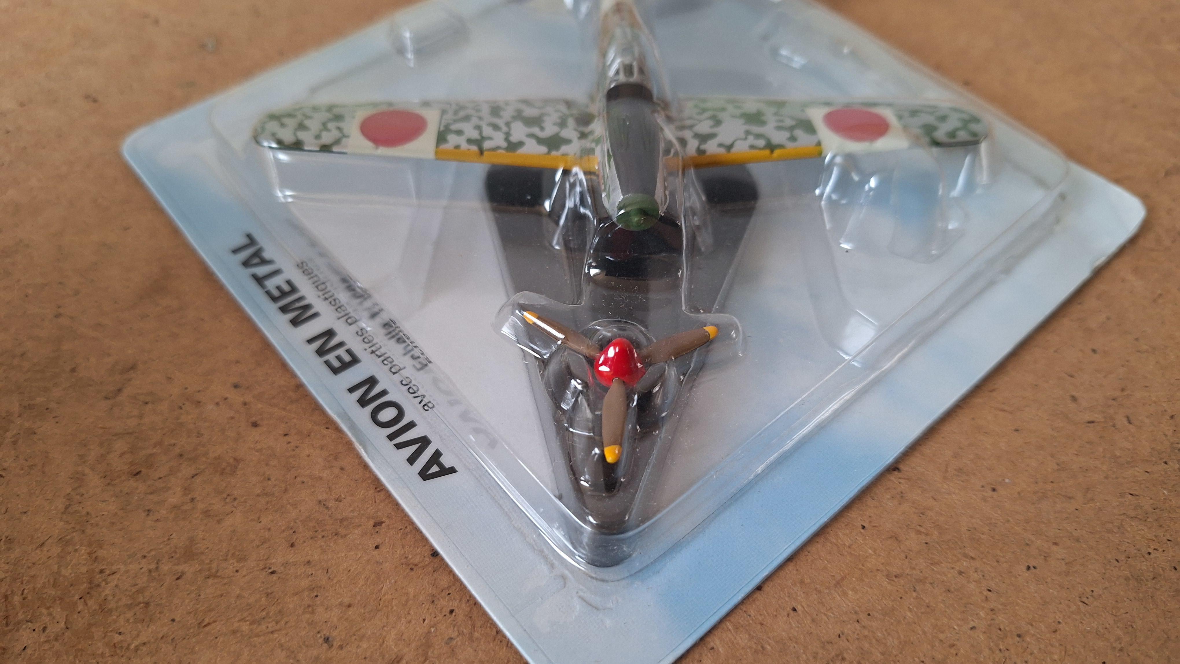Modelvliegtuig Kawasaki Ki-61 Hien - "Avion en Metal" Editie – foto 2 – kavel bij Goeiendeal