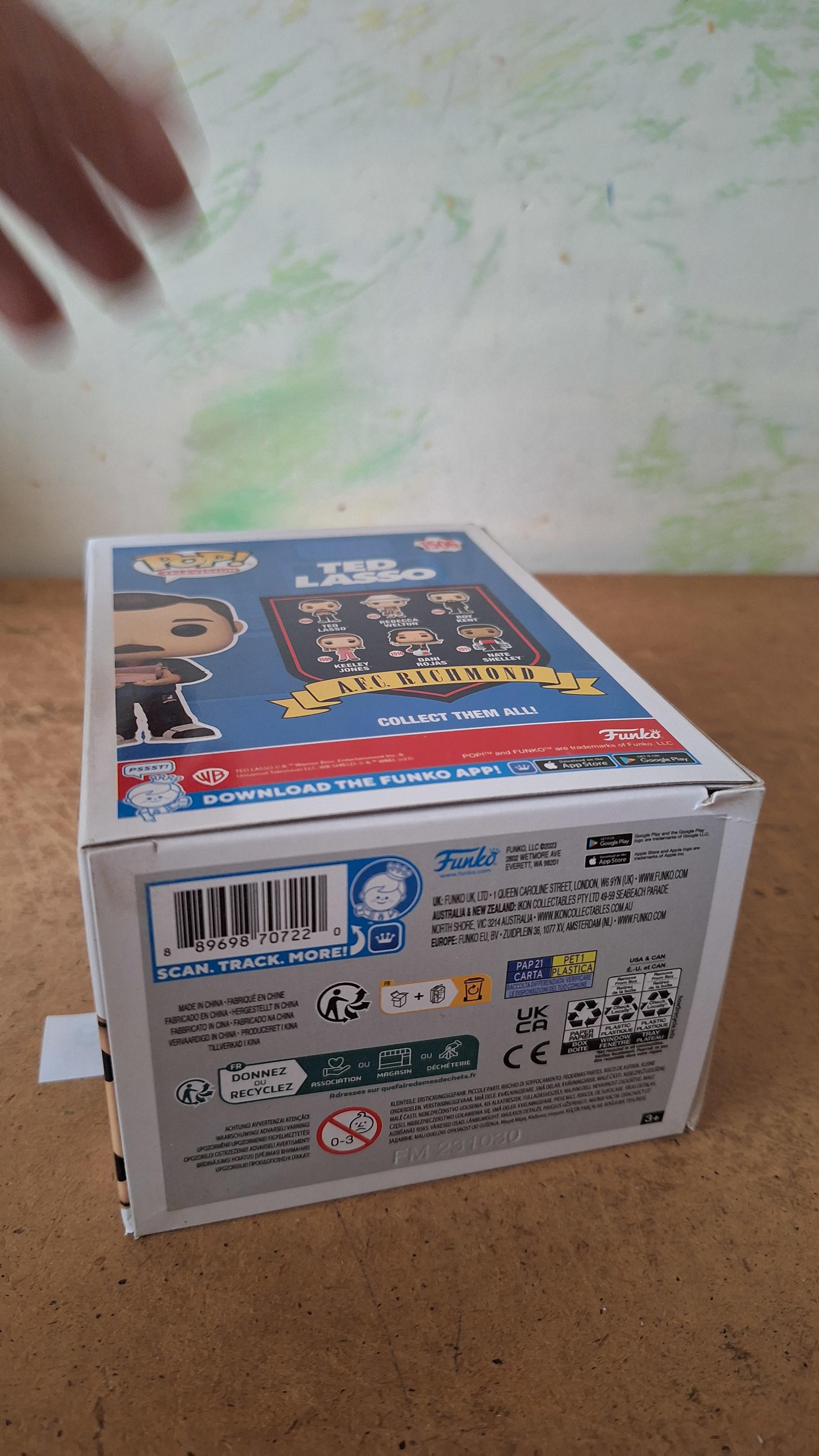 Funko Pop! Television Ted Lasso 1506 – foto 4 – kavel bij Goeiendeal