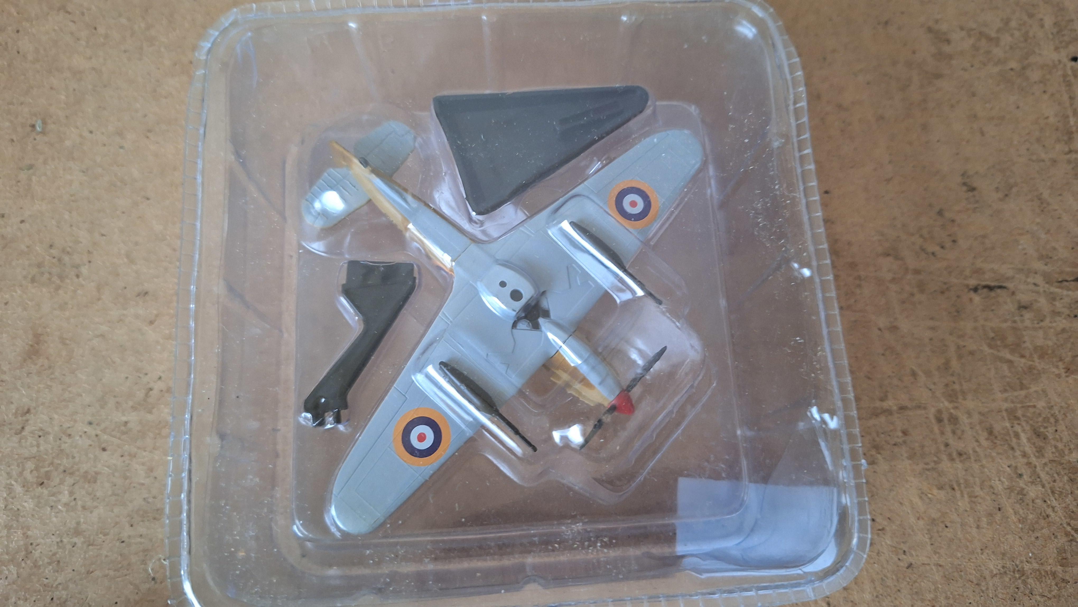 Modelvliegtuig Hawker Hurricane Mk II - IXO / Altaya – foto 3 – kavel bij Goeiendeal