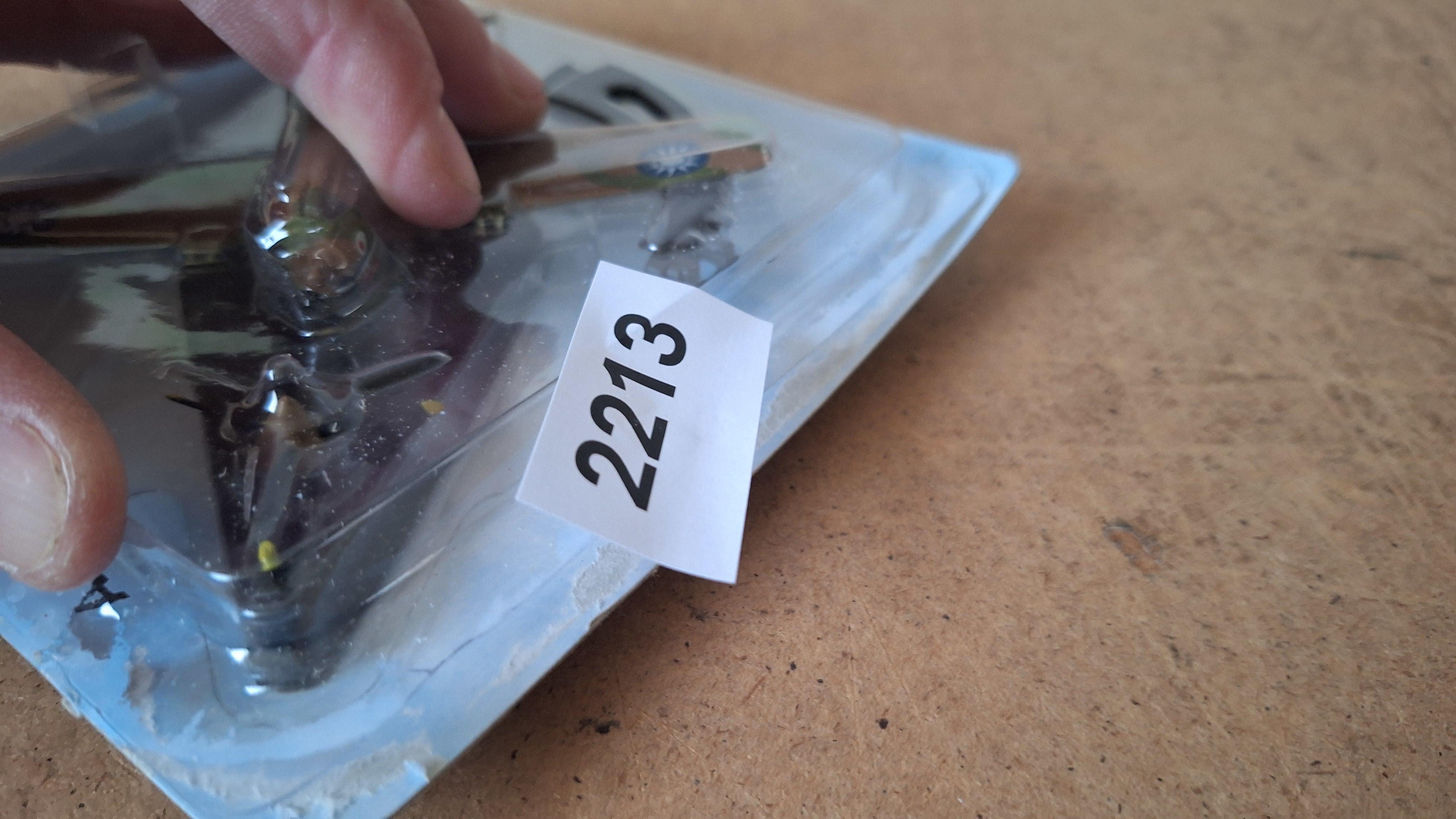 Modelvliegtuig Flying Tigers Curtiss P-40 - "Avion en Metal" Editie – foto 3 – kavel bij Goeiendeal