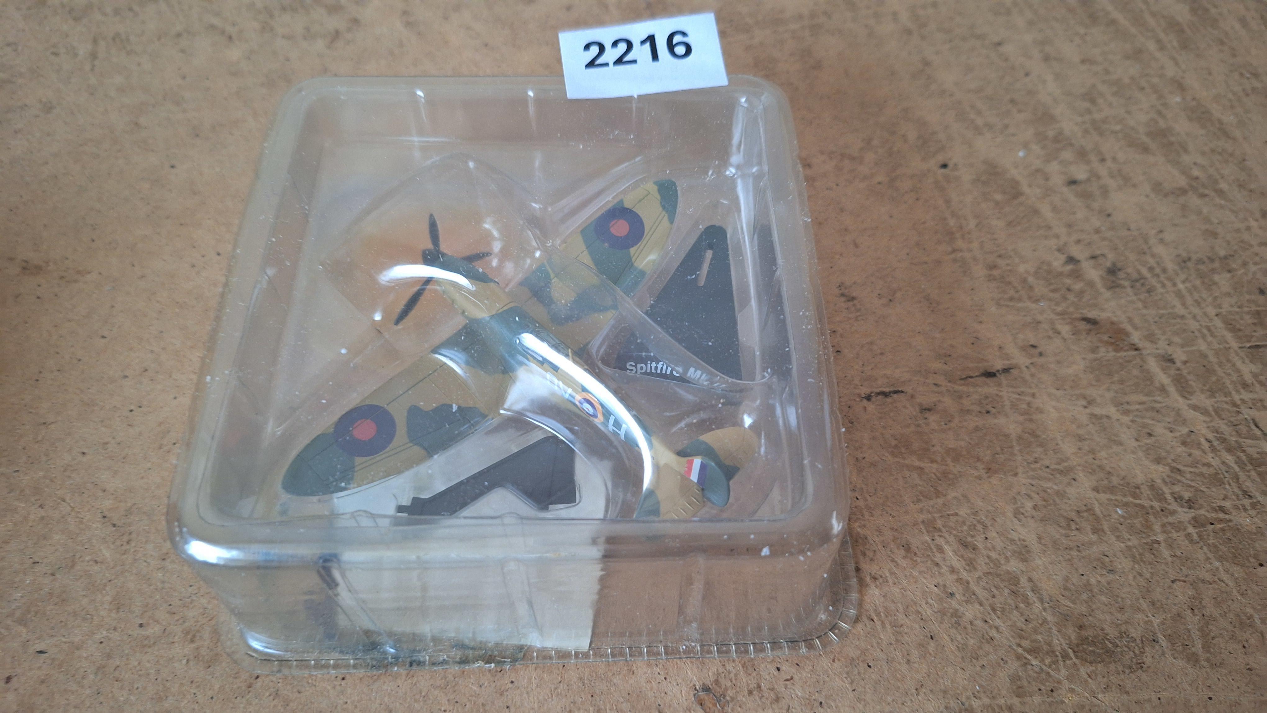 Modelvliegtuig Supermarine Spitfire Mk Vb - IXO / Altaya – kavel bij Goeiendeal