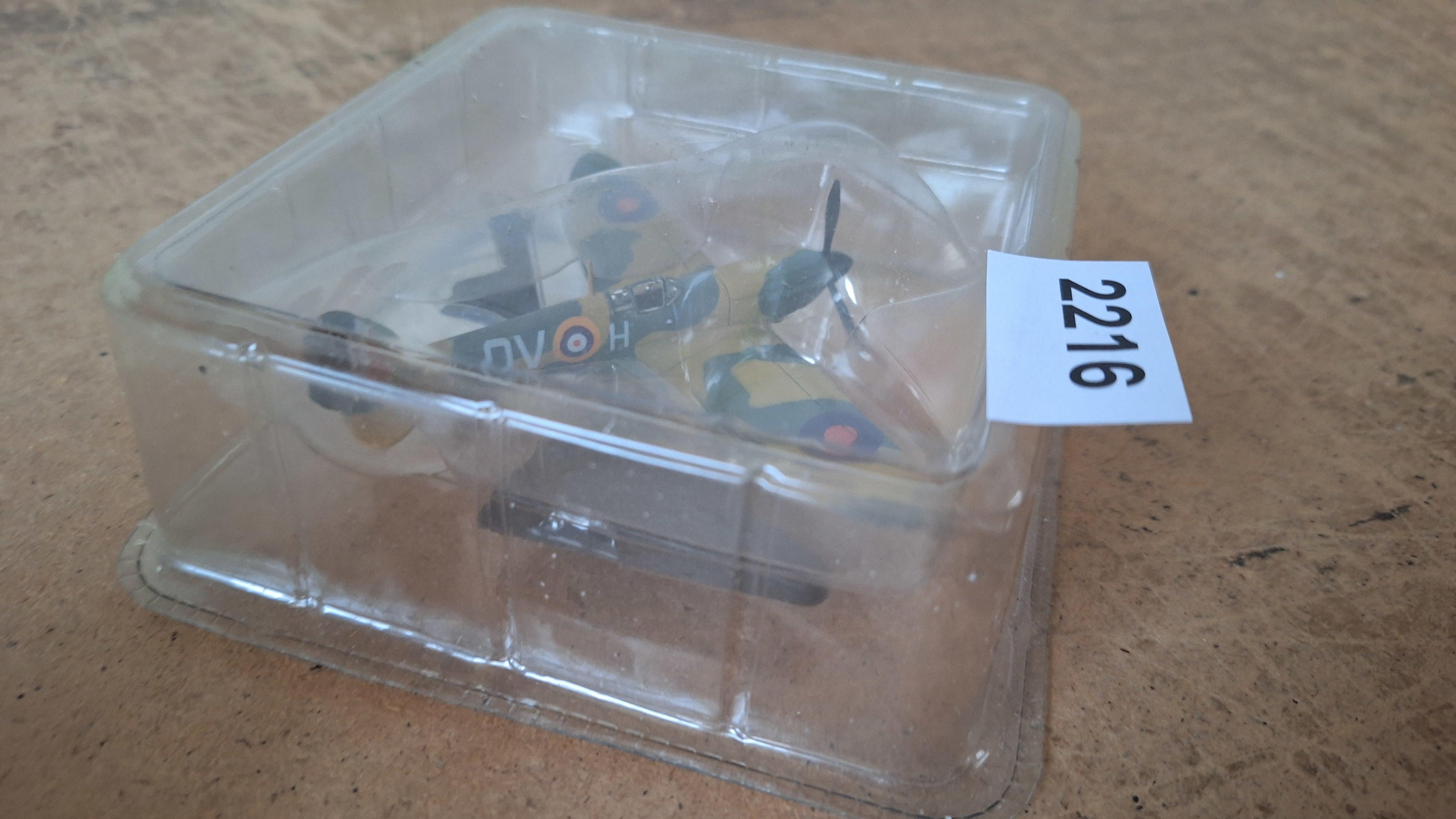 Modelvliegtuig Supermarine Spitfire Mk Vb - IXO / Altaya – foto 2 – kavel bij Goeiendeal