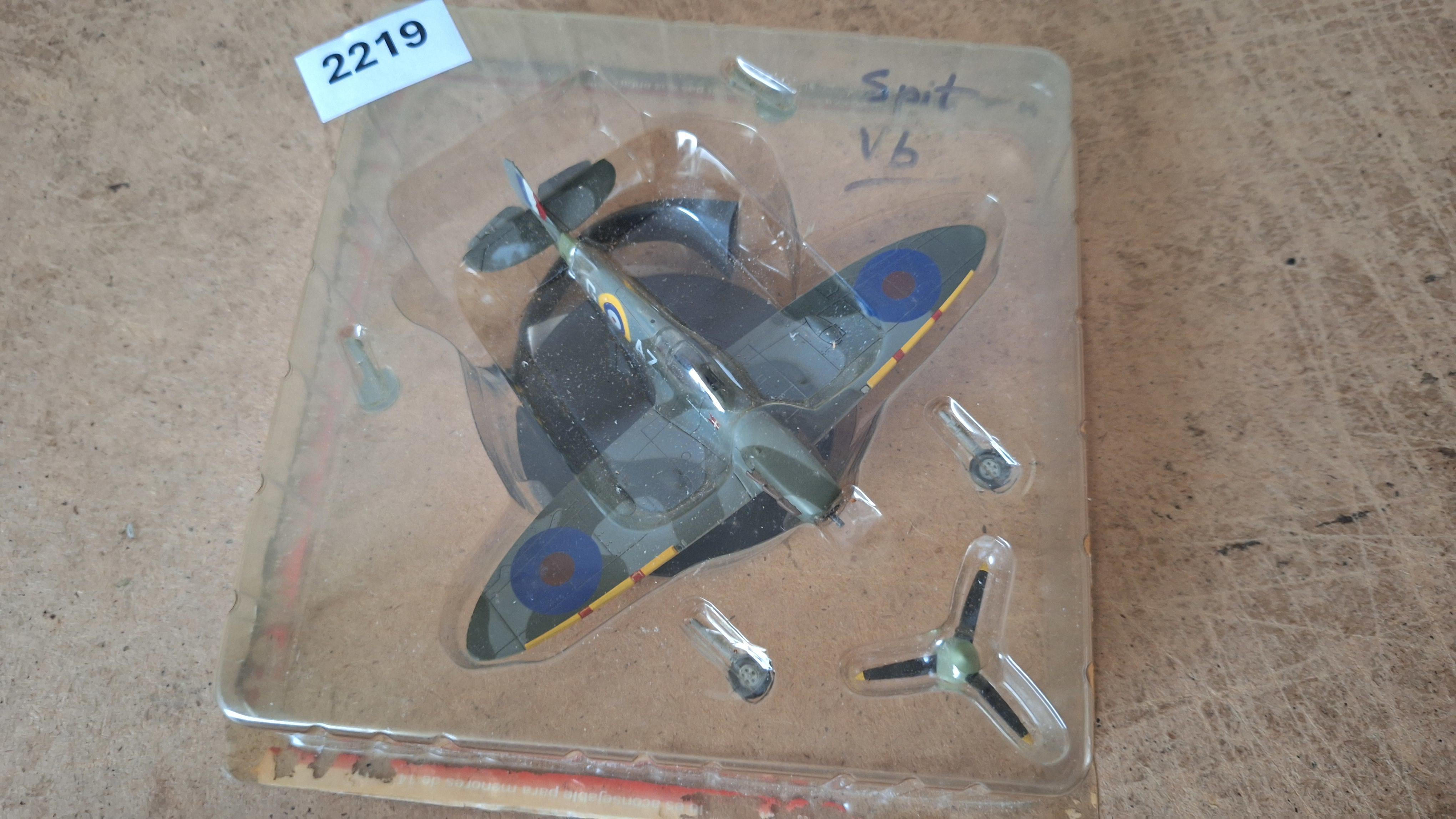 Modelvliegtuig Supermarine Spitfire Mk.Vb - IXO / Altaya – kavel bij Goeiendeal