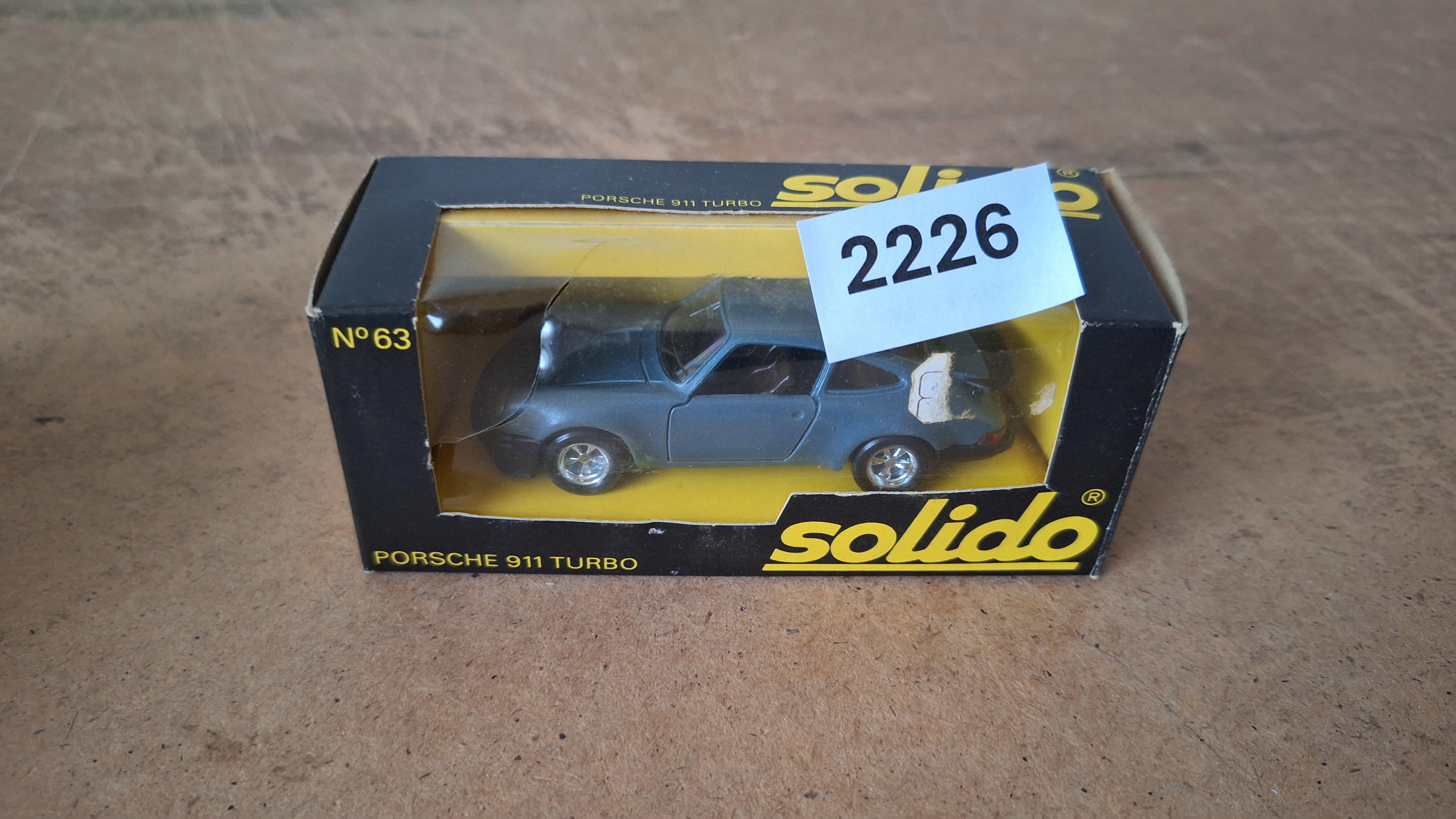 Modelauto Porsche 911 Turbo N° 63 - Solido – kavel bij Goeiendeal