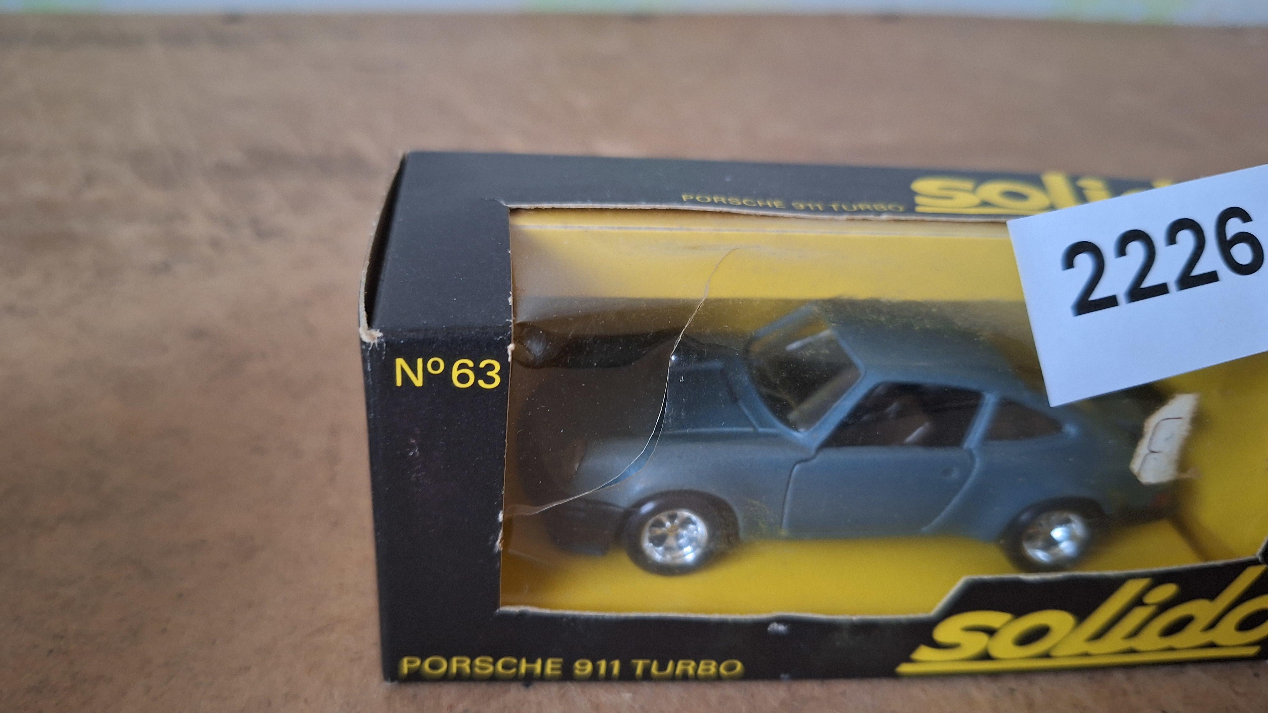 Modelauto Porsche 911 Turbo N° 63 - Solido – foto 3 – kavel bij Goeiendeal