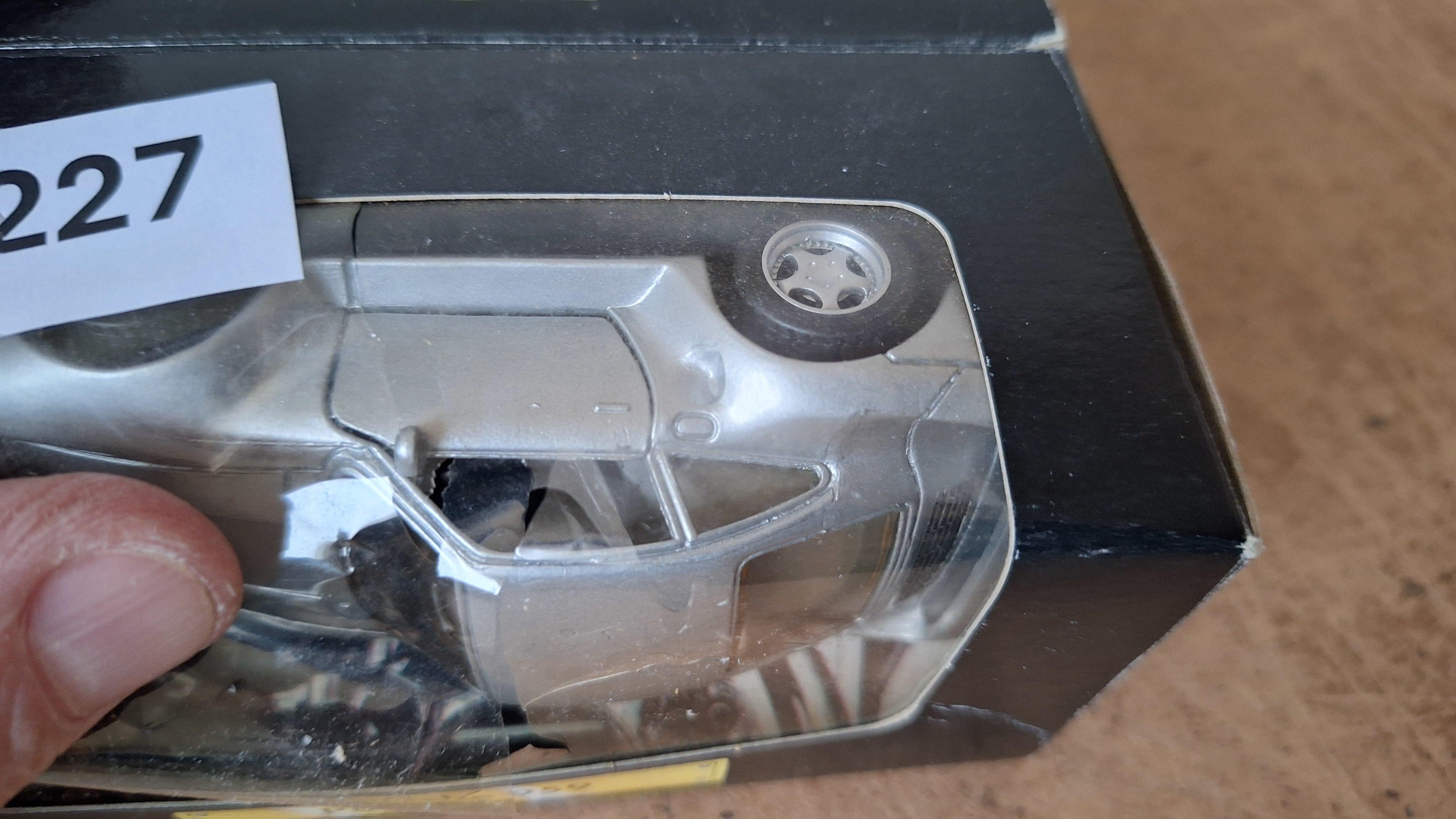 Modelauto Porsche 959 - Shell Voitures de rêve – foto 3 – kavel bij Goeiendeal