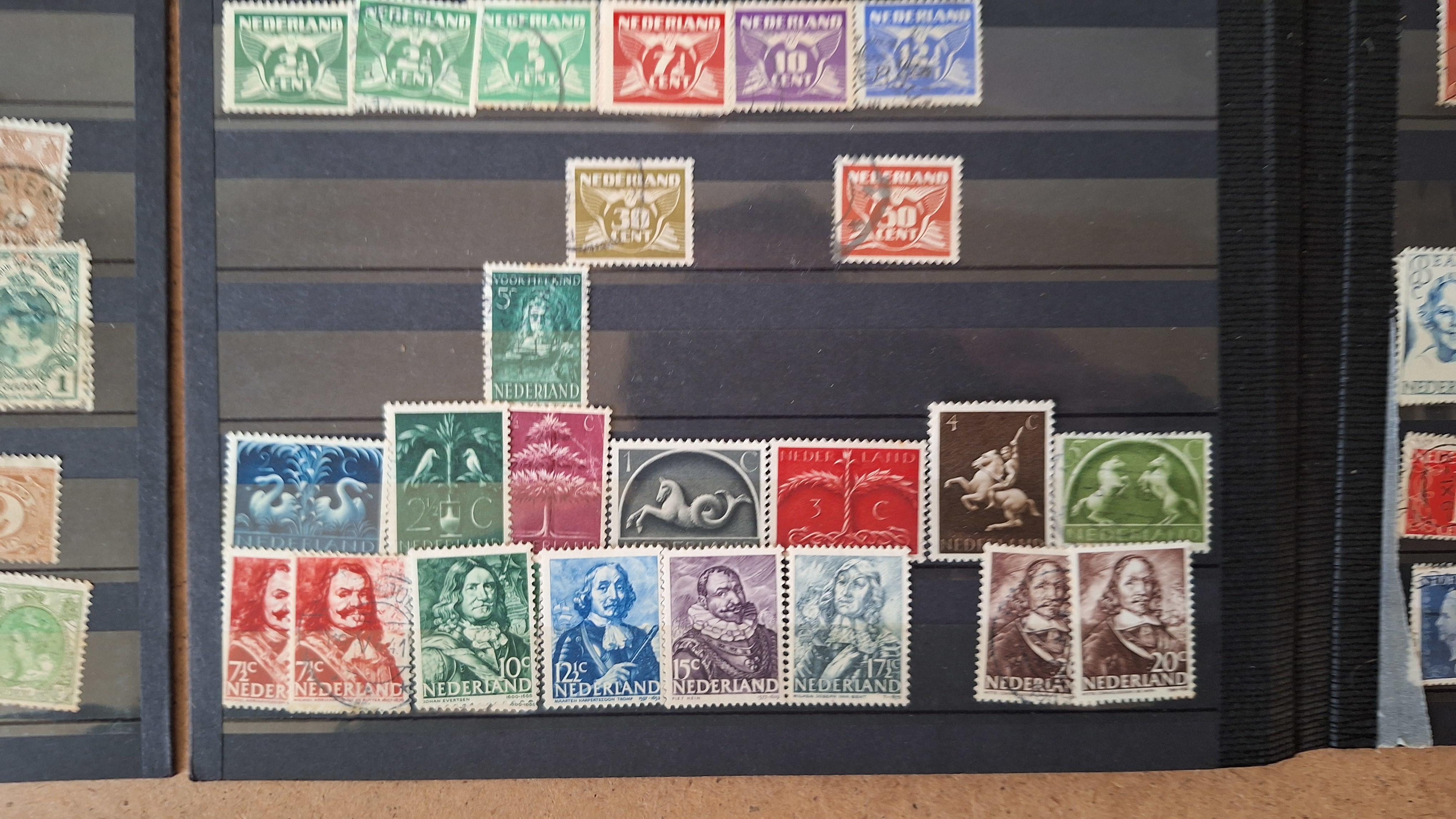 Verzameling historische postzegels uit Nederland, overzichtelijk gesorteerd over meerdere bladen – foto 5 – kavel bij Goeiendeal