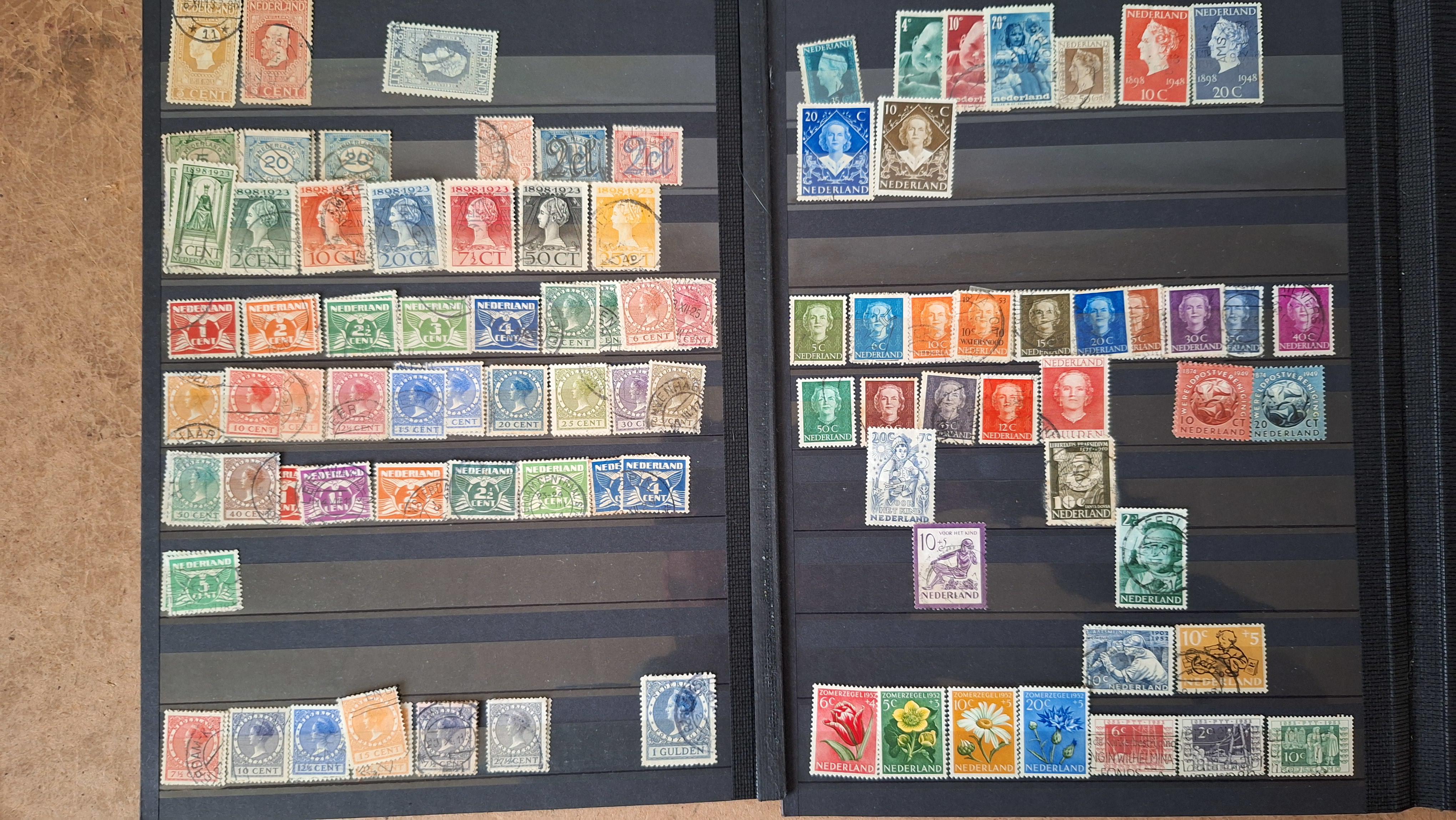 Verzameling historische postzegels uit Nederland, overzichtelijk gesorteerd over meerdere bladen – foto 7 – kavel bij Goeiendeal