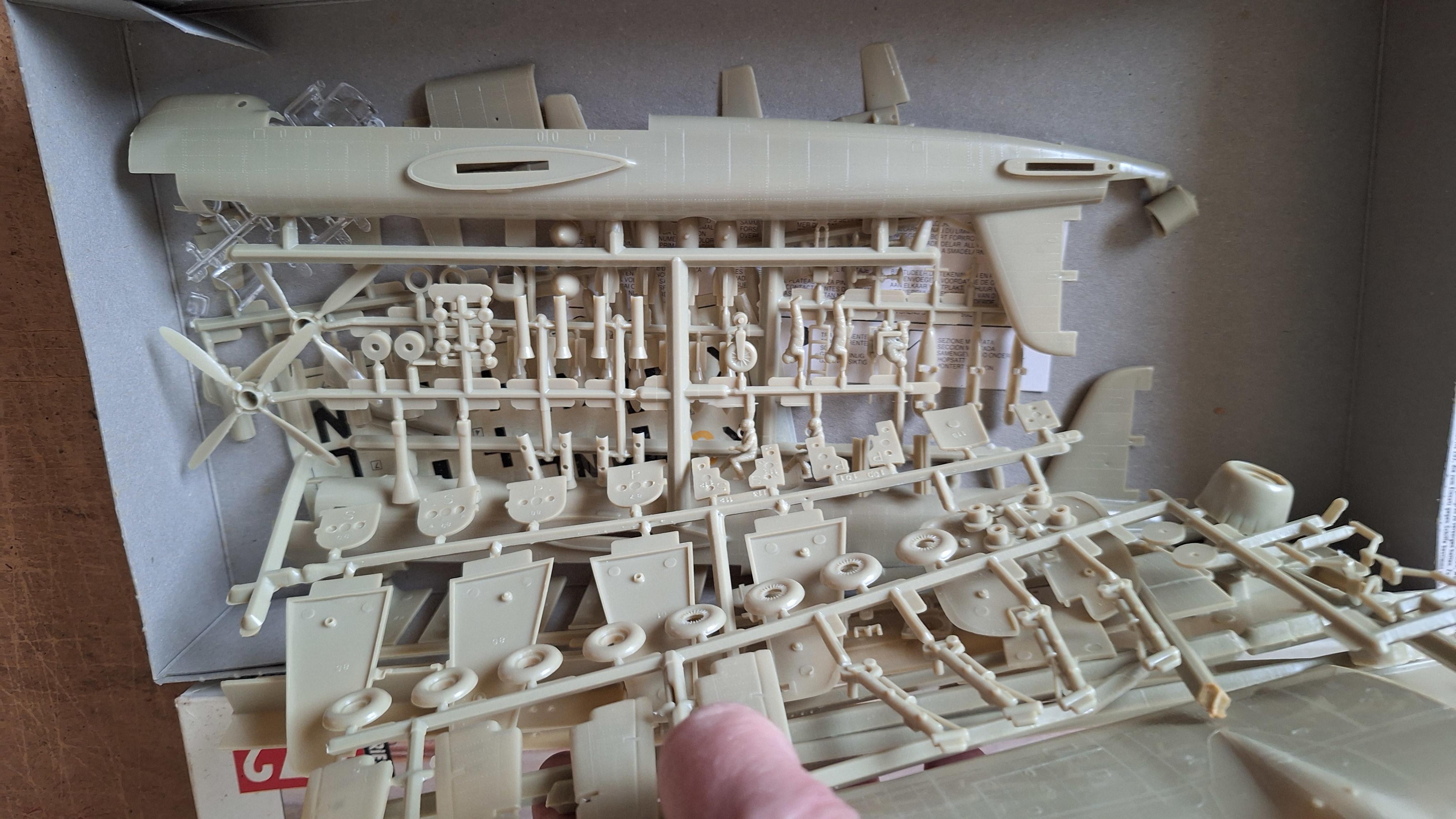 Airfix modelbouwdoos Heinkel He 177 bommenwerper op schaal 1:72 – foto 3 – kavel bij Goeiendeal