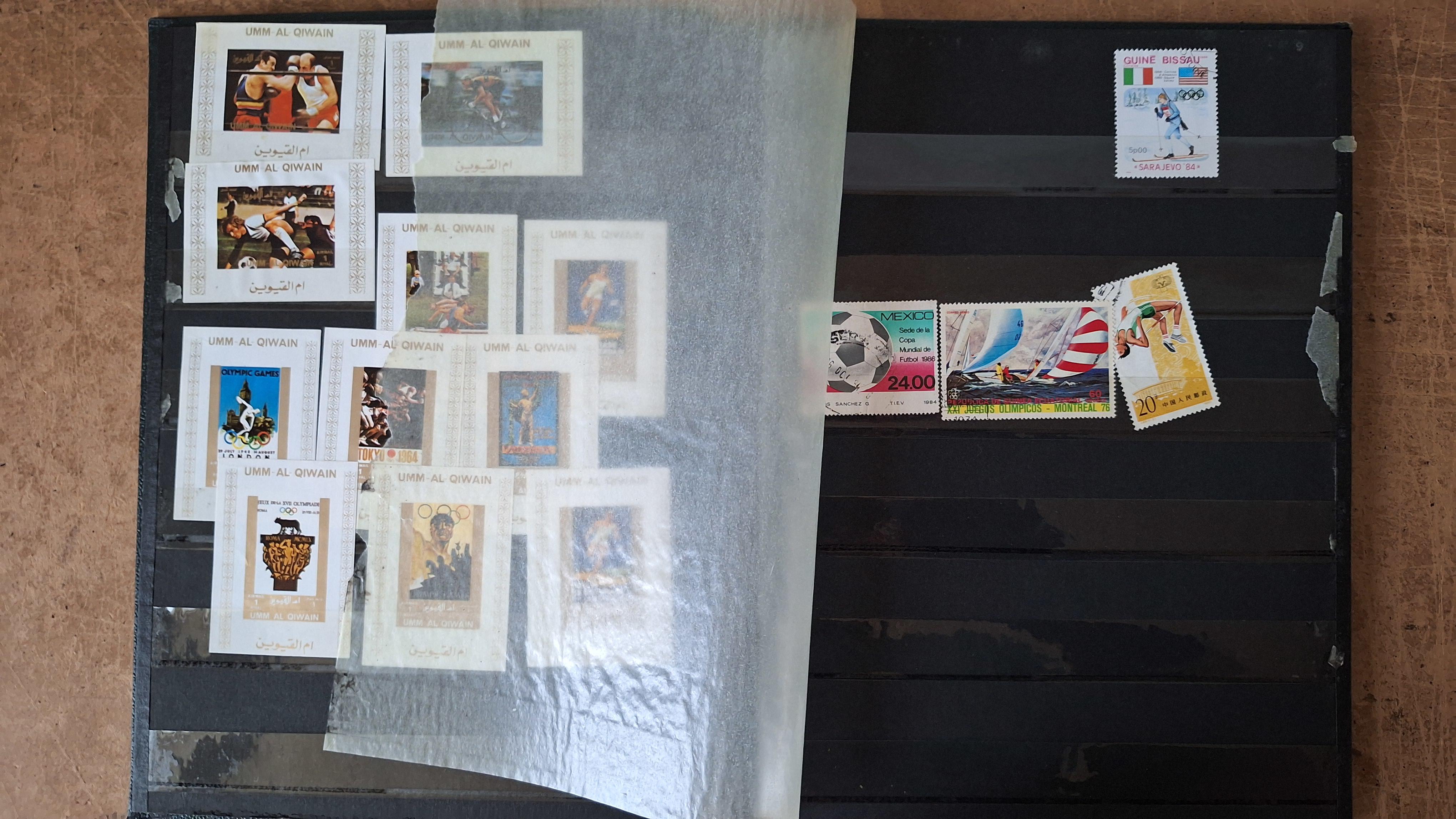 Postzegelalbum gevuld met postzegels – foto 3 – kavel bij Goeiendeal
