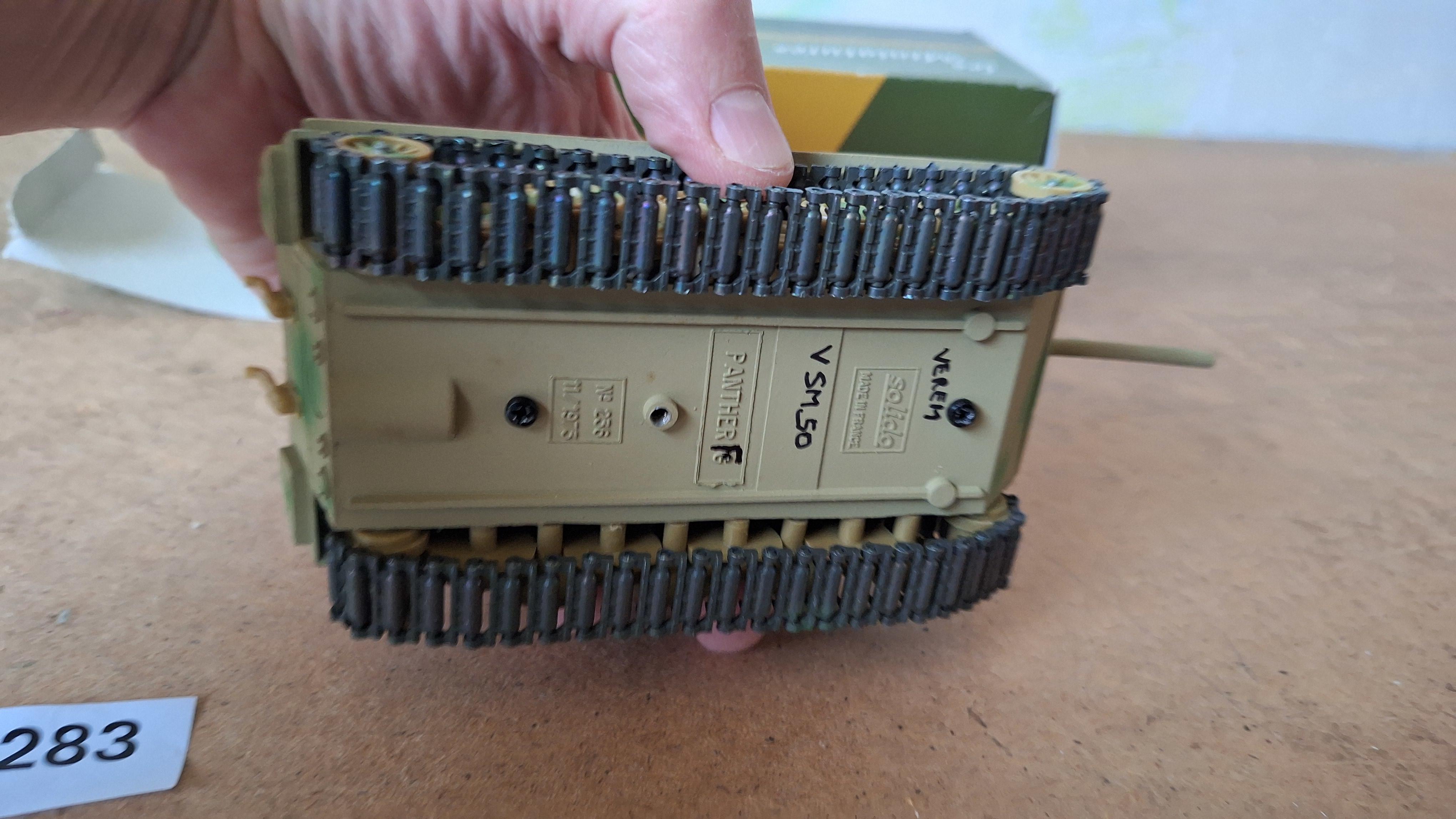Solido Hachette schaalmodel Panther tank in camouflagekleuren – foto 3 – kavel bij Goeiendeal