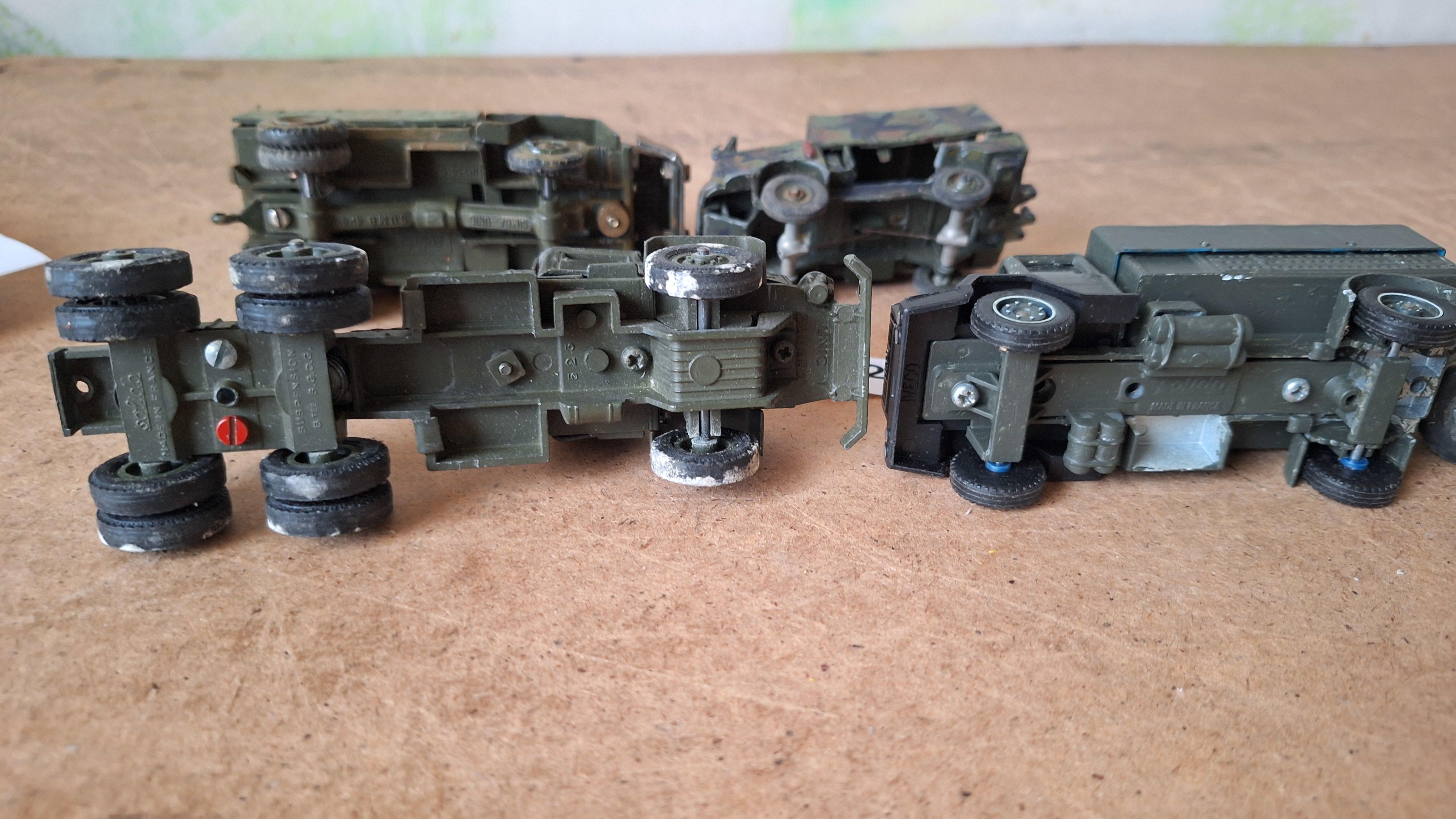 Lot diverse militaire vrachtwagens waaronder Solido – foto 7 – kavel bij Goeiendeal