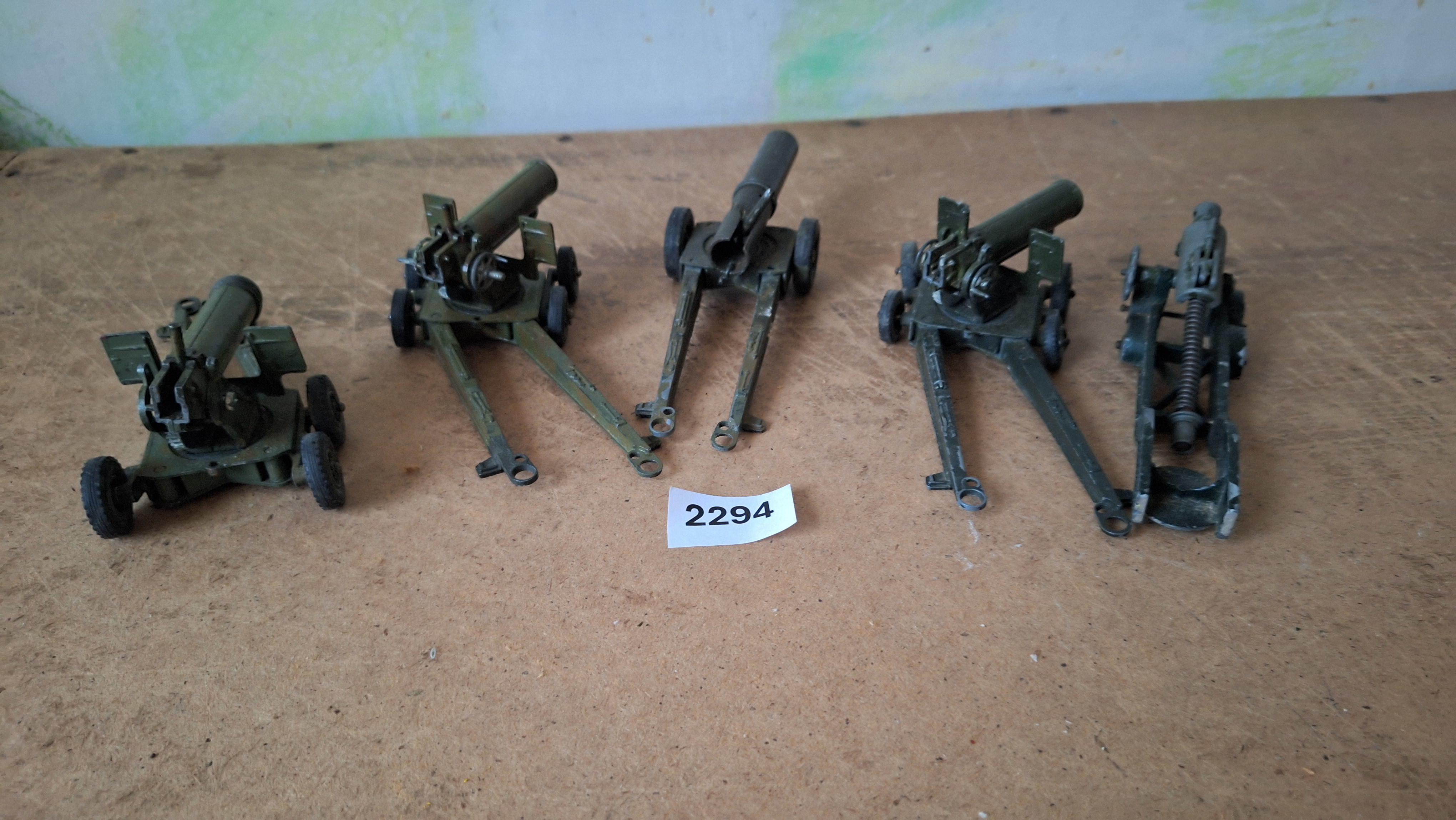 Lot diverse militaire artilleriegeschut-en kanonmodellen – foto 3 – kavel bij Goeiendeal
