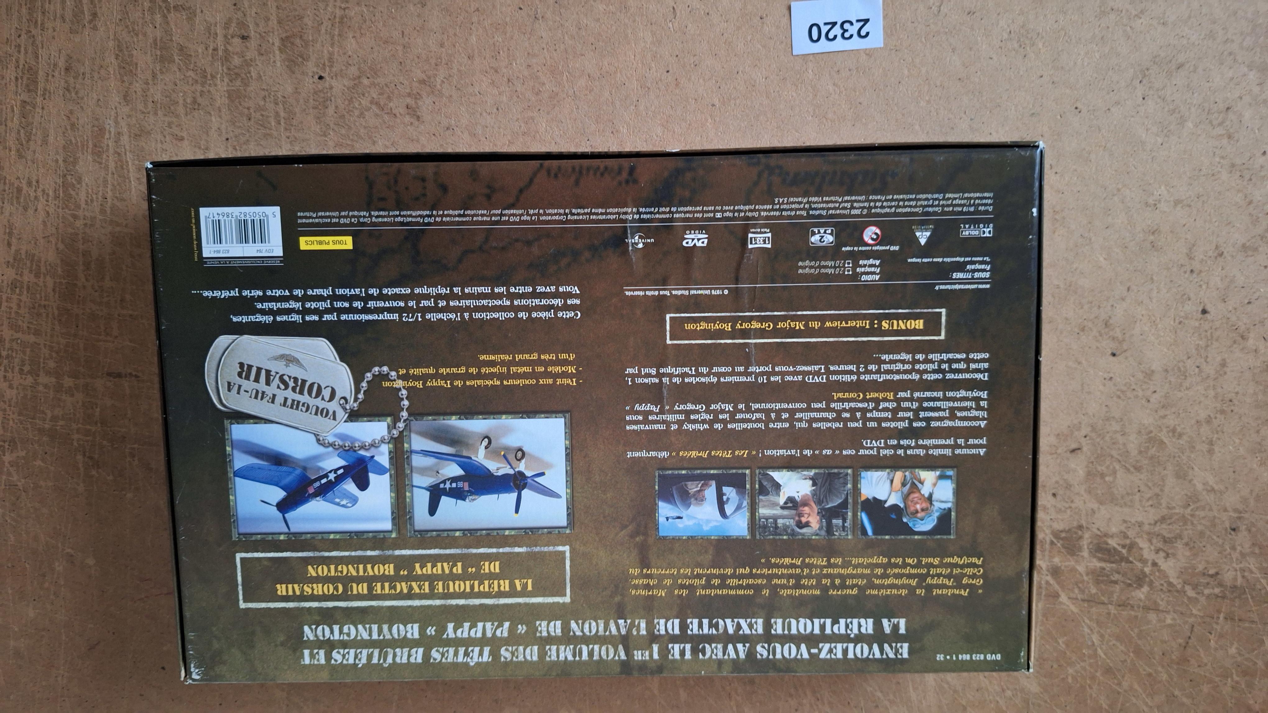 DVD-box Les Têtes Brûlées Volume 1 met miniatuurvliegtuig Corsair – foto 5 – kavel bij Goeiendeal