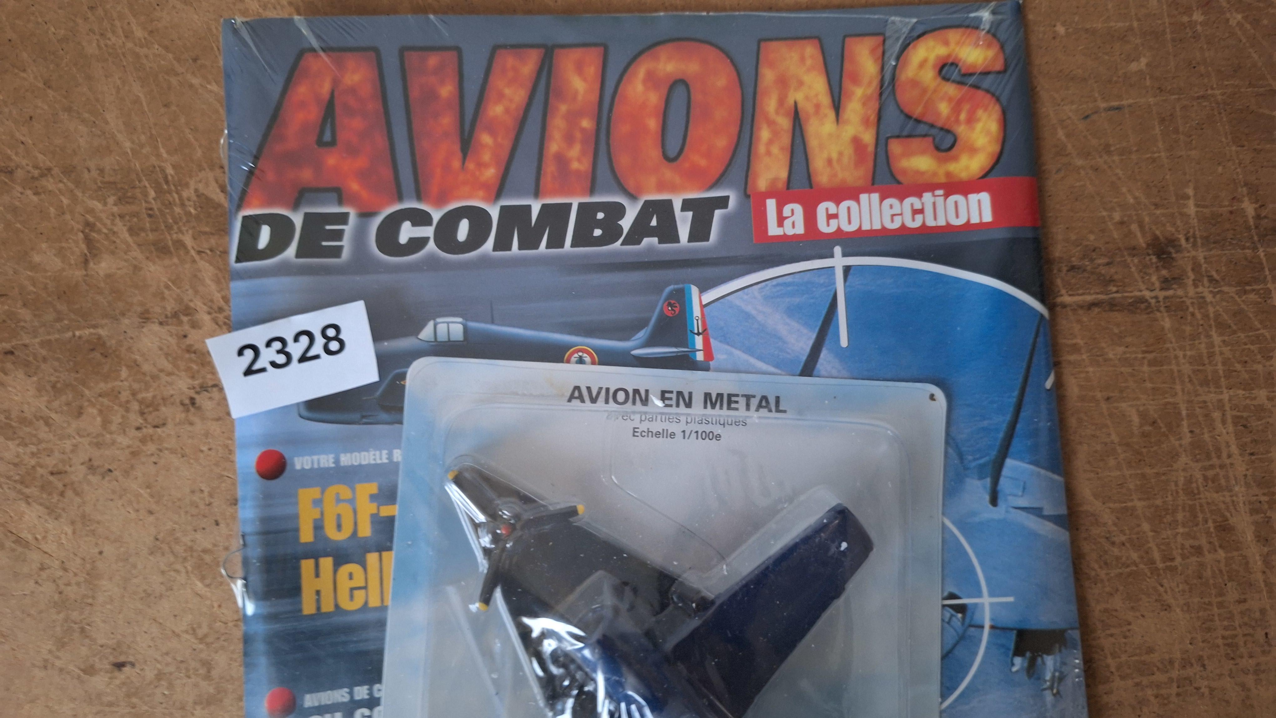 Editions Atlas miniatuurmodel Amerikaans jachtvliegtuig F6F Hellcat met begeleidend tijdschrift – foto 3 – kavel bij Goeiendeal