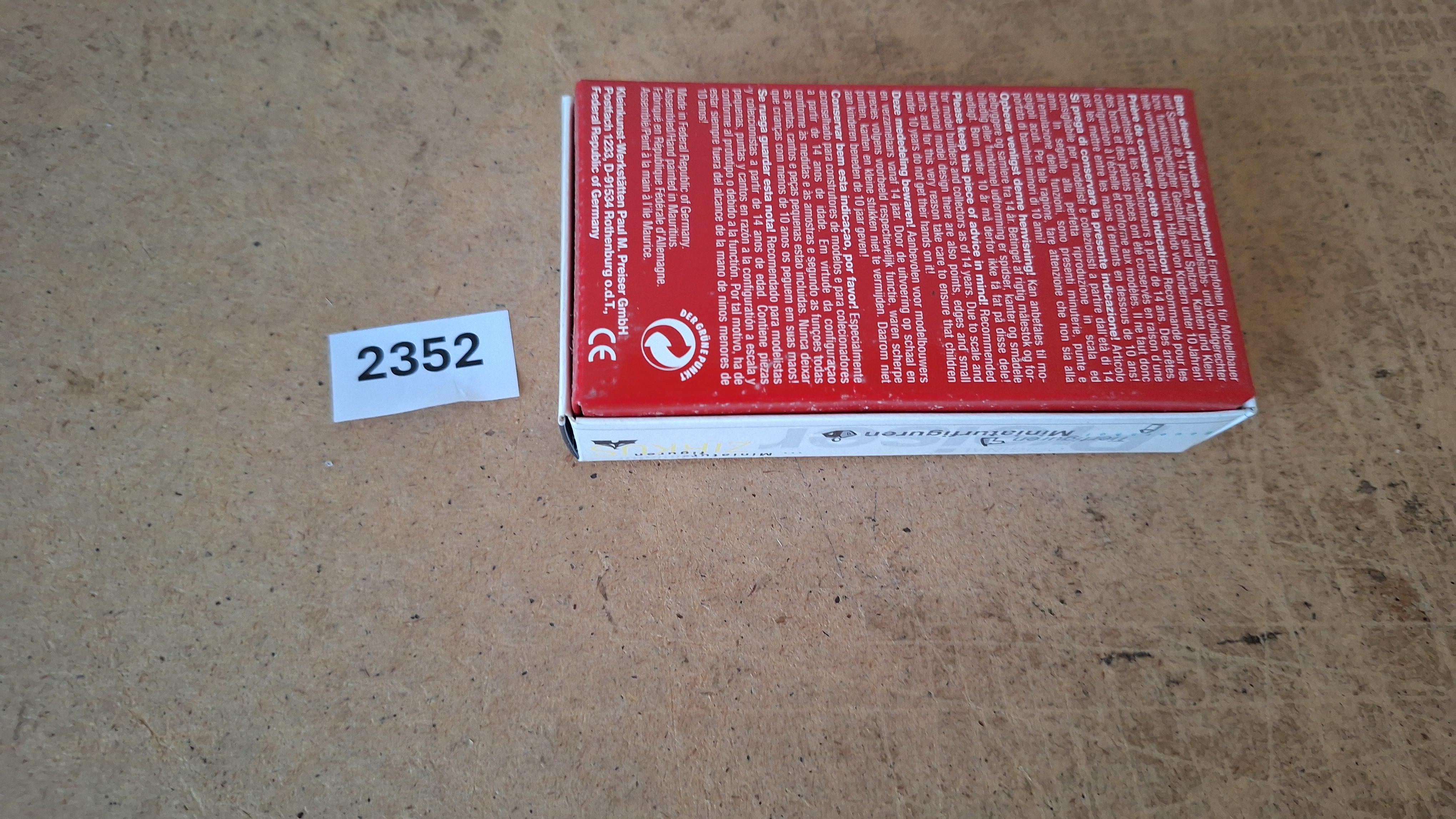 Preiser 65313, Vrachtwagenchauffeur, lifter figuren – foto 3 – kavel bij Goeiendeal