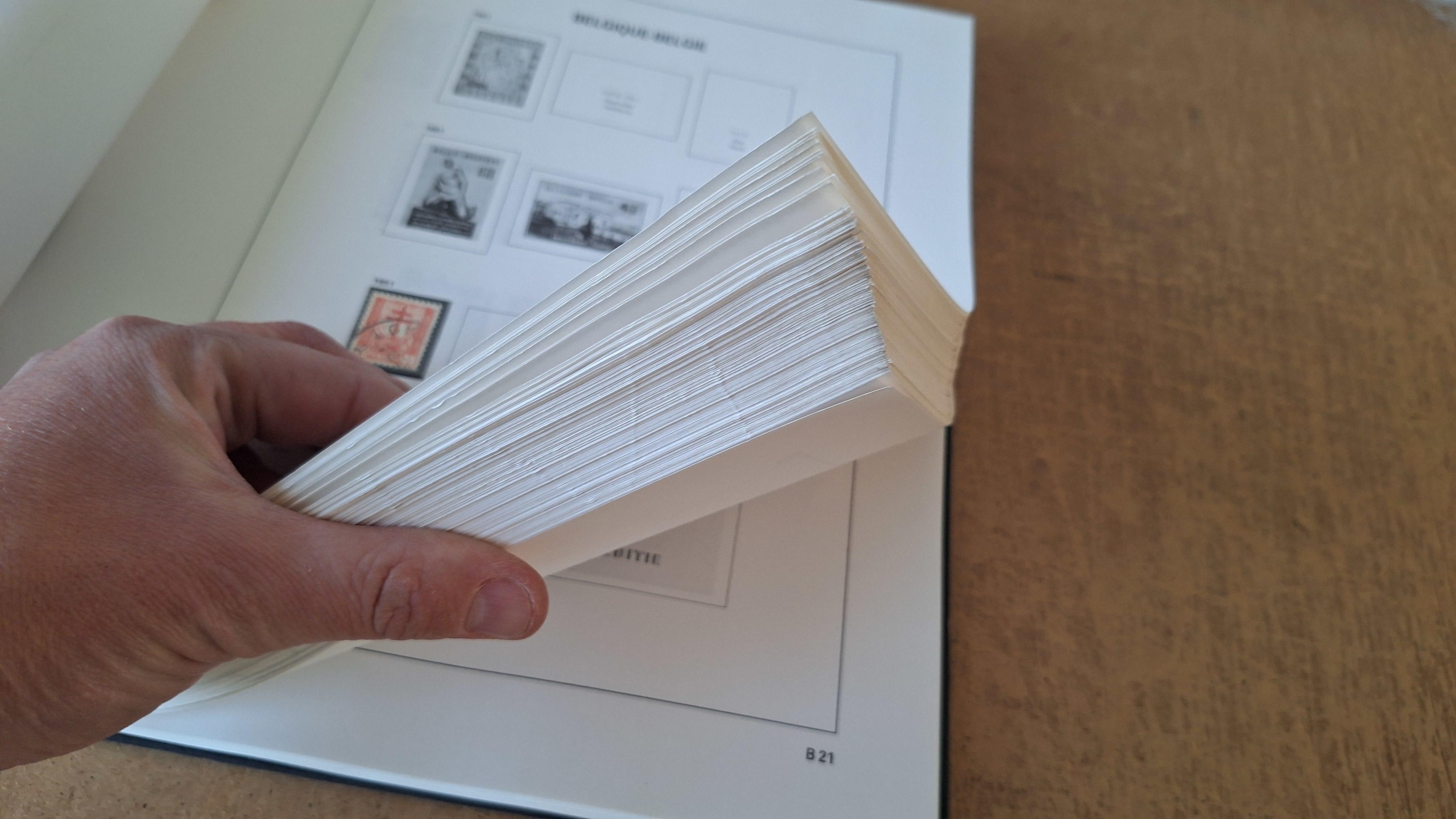 Postzegelalbum, België/Belgique Davo Album emt vnl lege bladen,enkele met postzegels – foto 7 – kavel bij Goeiendeal