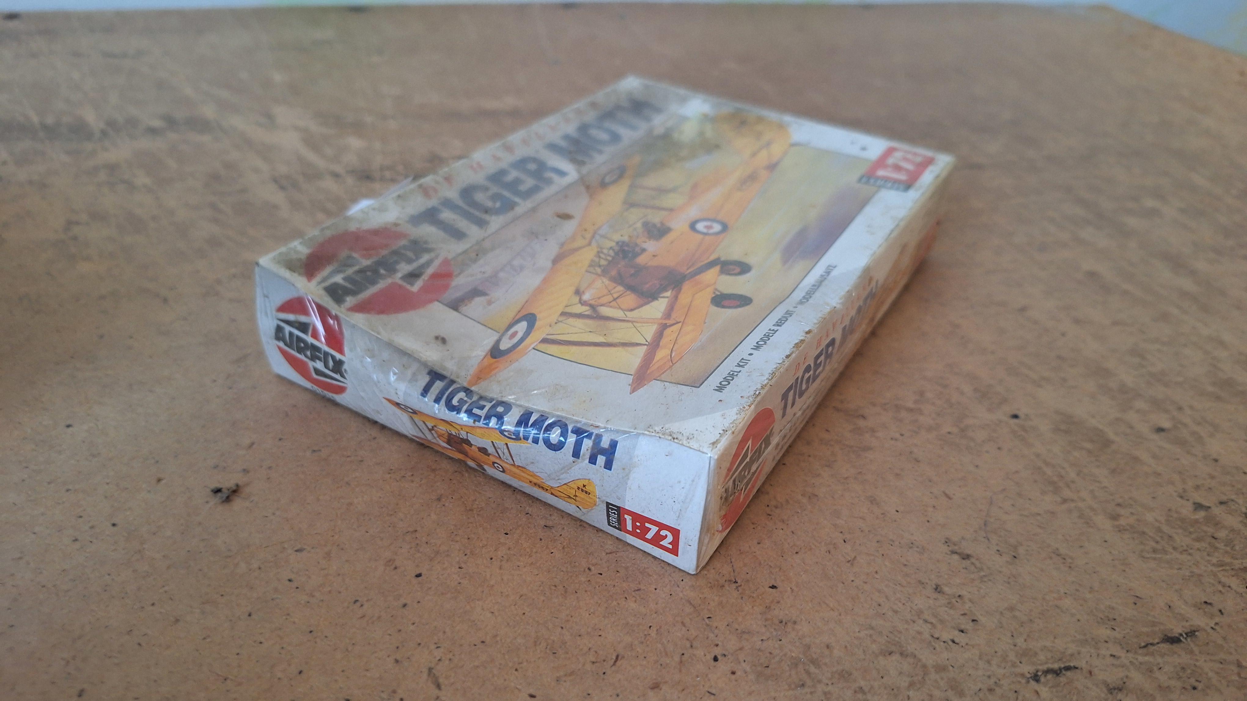 Airfix, Modelbouwdoos de Havilland Tiger Moth – foto 2 – kavel bij Goeiendeal