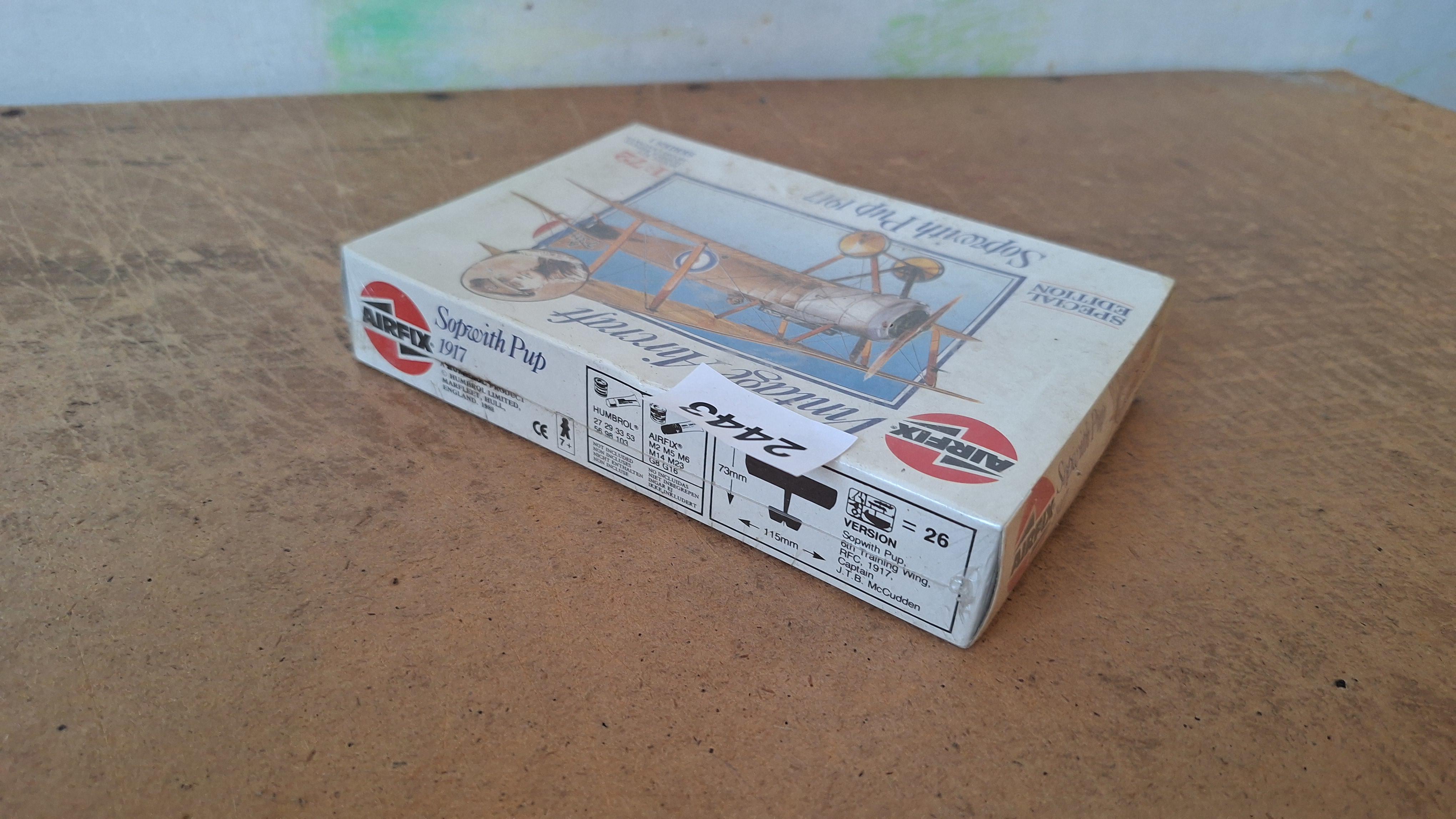 Airfix, Modelbouwdoos Sopwith Pup 1917 Special Edition – foto 2 – kavel bij Goeiendeal