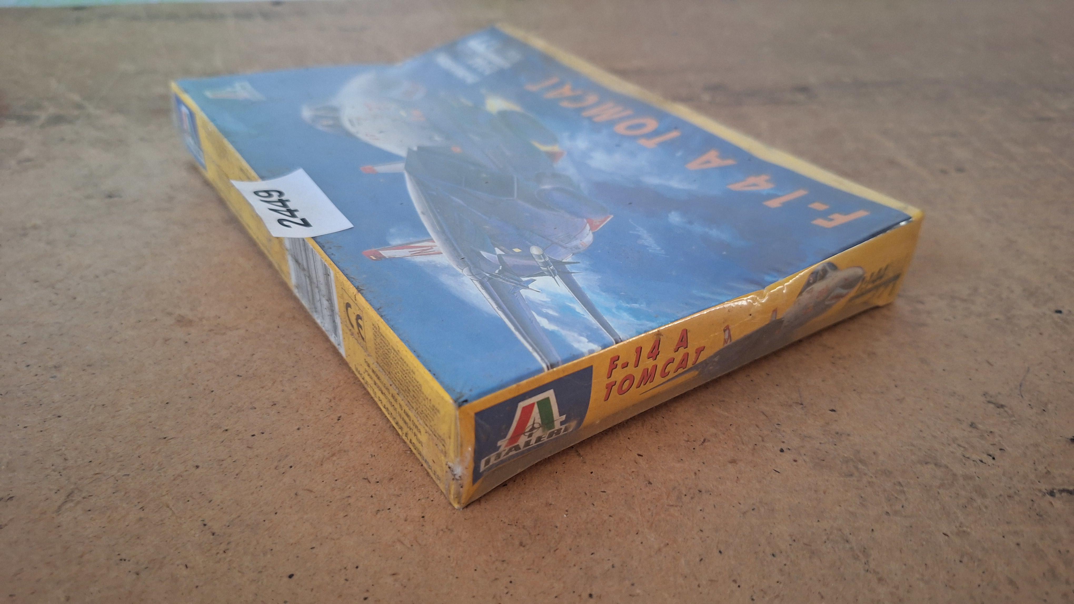 Italeri / Dragon, Modelbouwdoos F-14 A Tomcat – foto 3 – kavel bij Goeiendeal