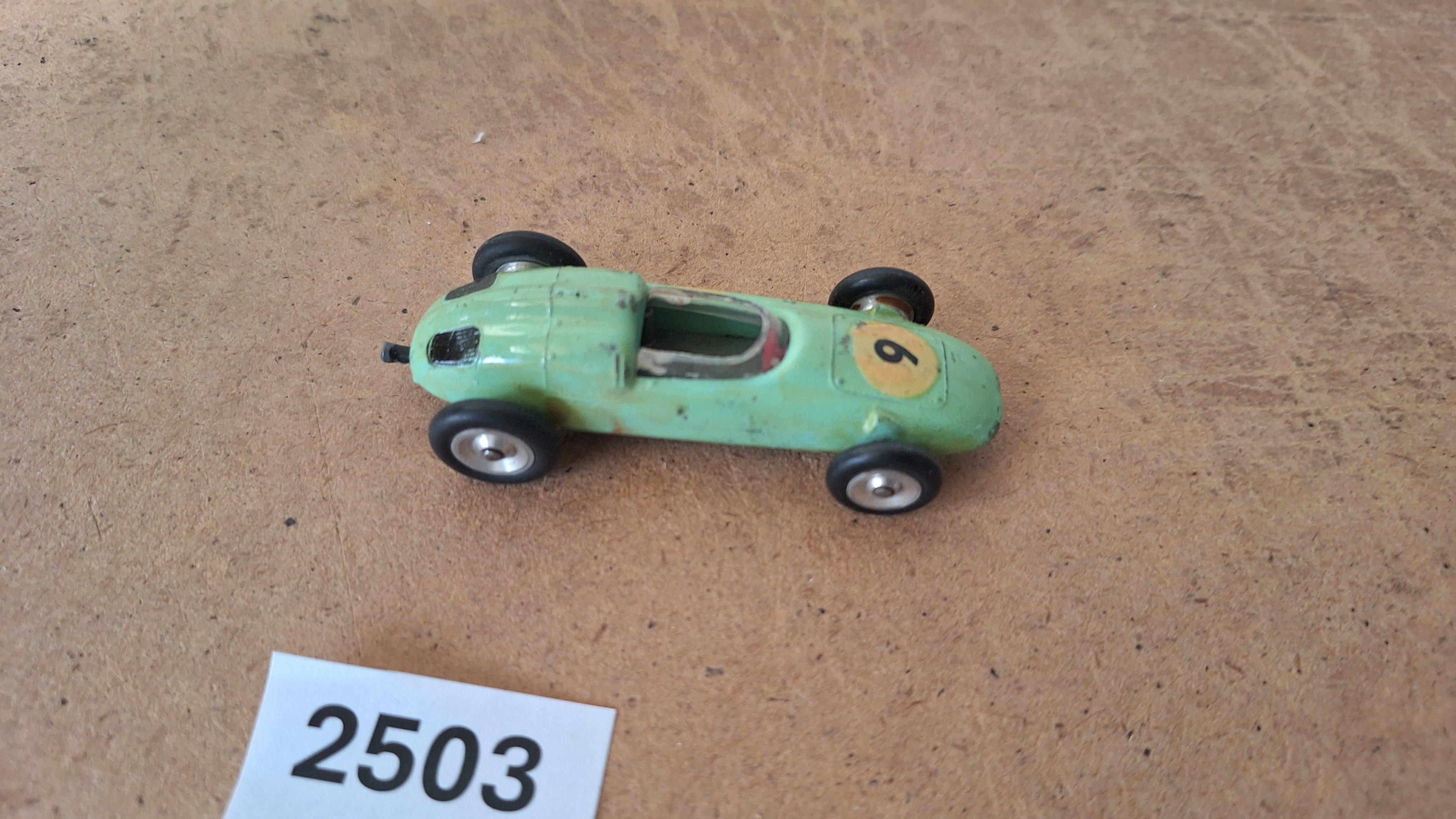 Solido 143, Porsche F.II Franse raceauto model nr. 9 – foto 4 – kavel bij Goeiendeal