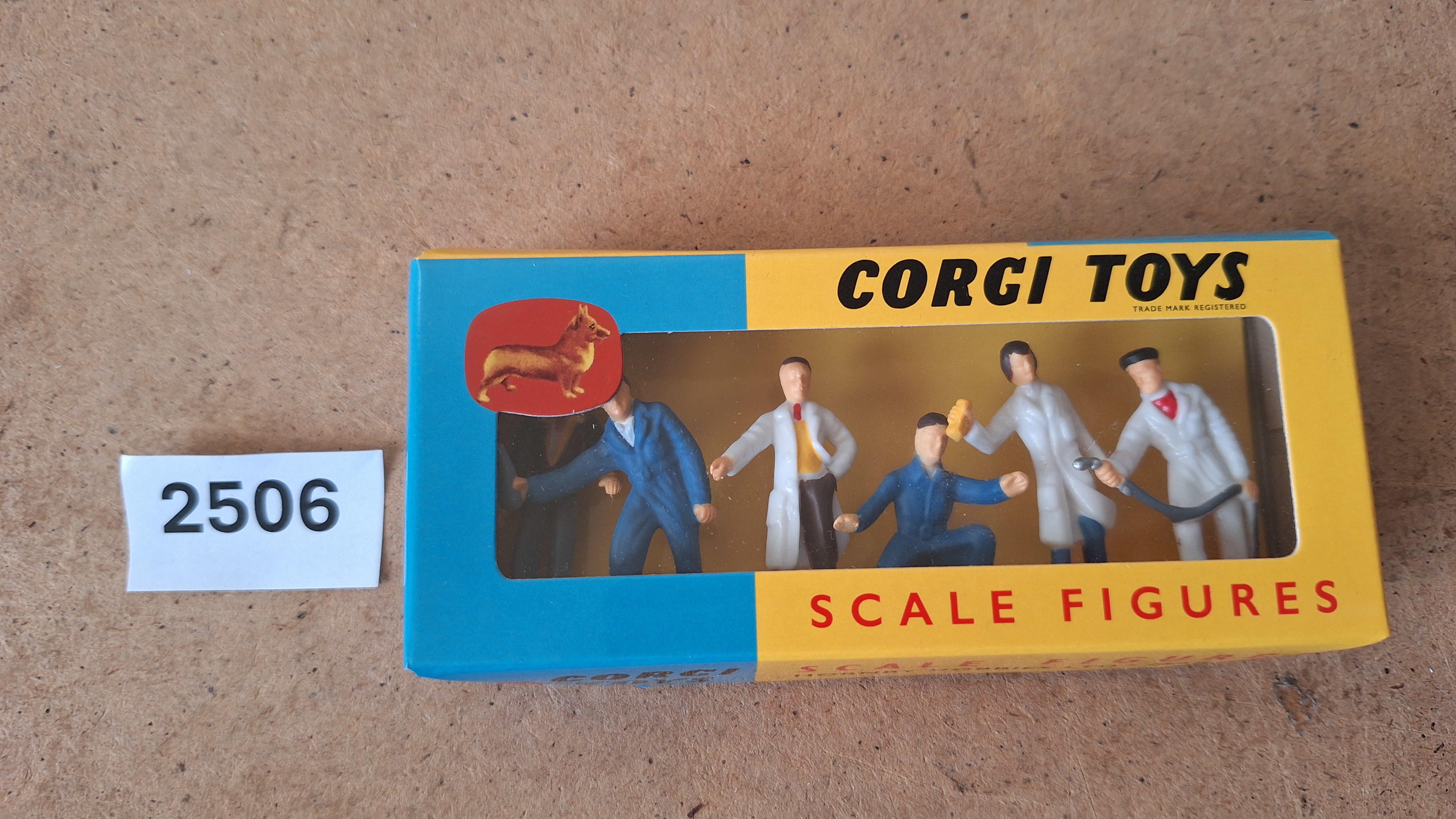 Corgi Toys 1505, Garage staff scale figures set – kavel bij Goeiendeal