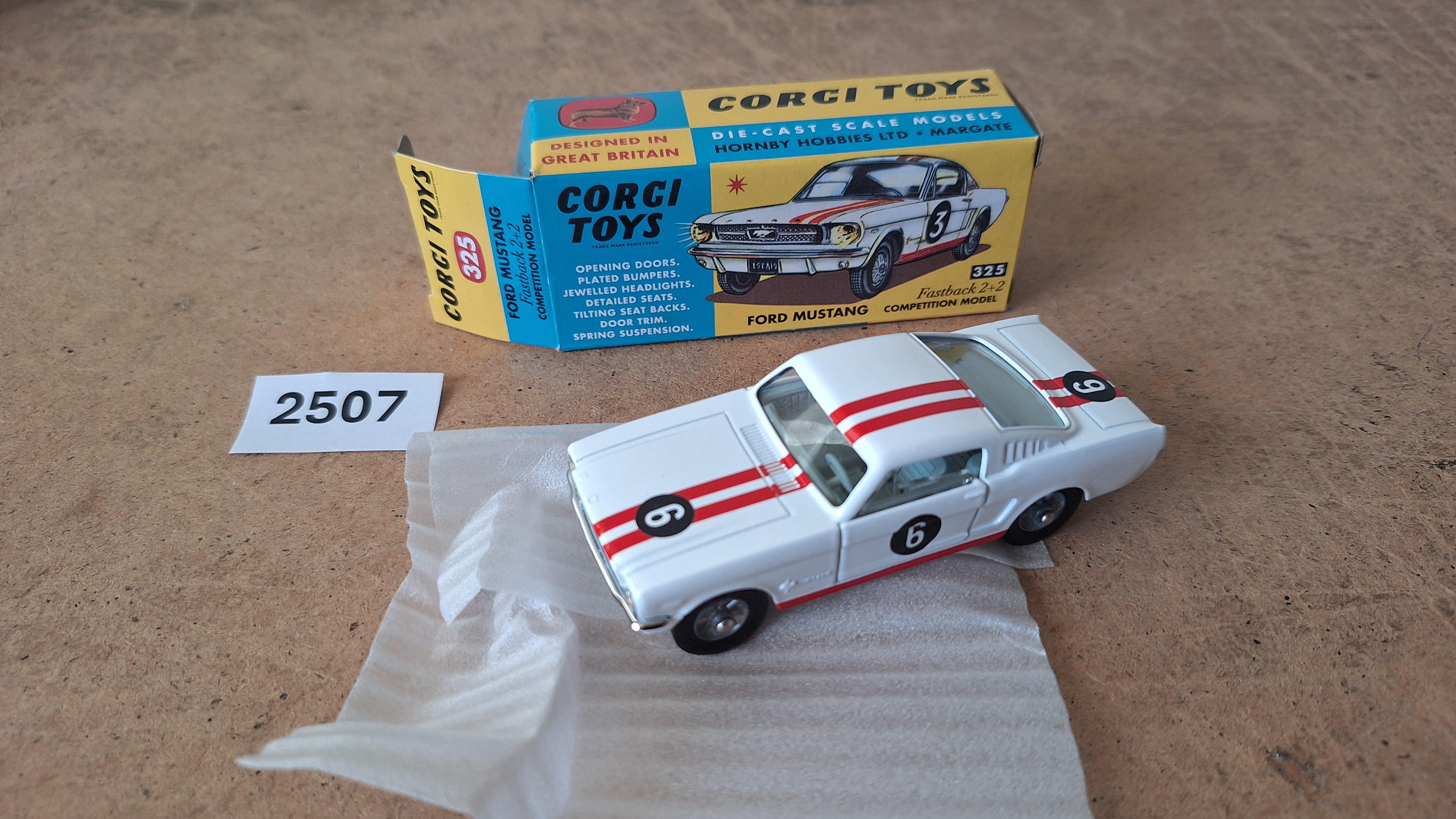 Corgi Toys 325, Ford Mustang Fastback 2+2 Competition model – kavel bij Goeiendeal