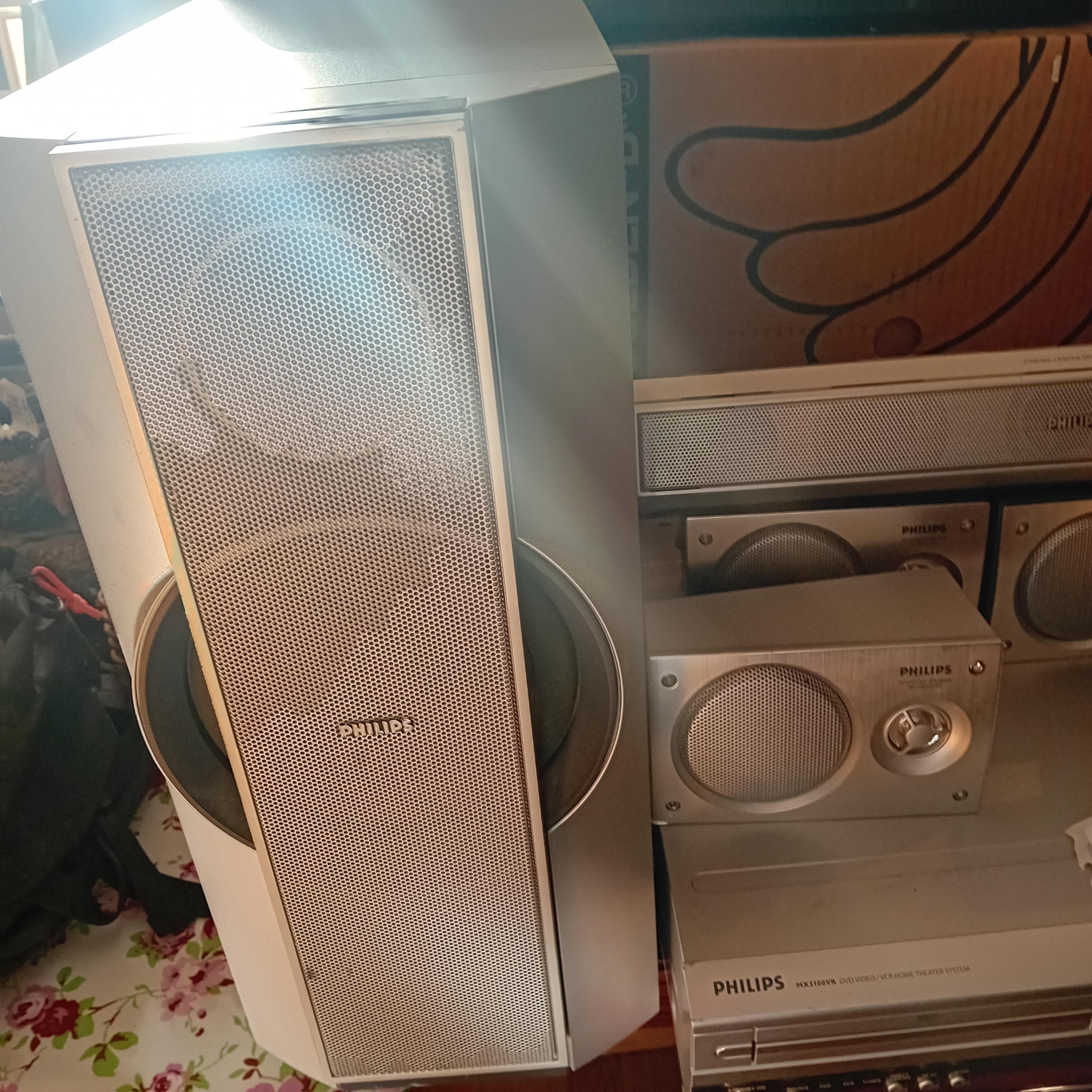 DVD/Video/Hi-Fi Home Theater System inclusief bijbehorende luidsprekers, centerspeaker en afstandsbediening, merk Philips, model MX3100VR (Lot: 11) – foto 4 – kavel bij Goeiendeal,