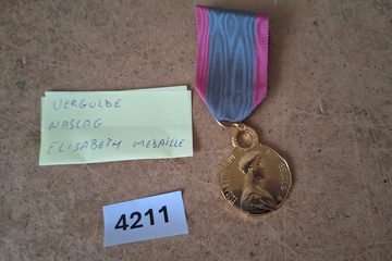 Afbeelding van Vergulde naslag Elisabeth medaille