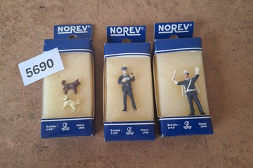 Afbeelding van Norev Politie Gendarmes en Honden Figuren Set 1:43