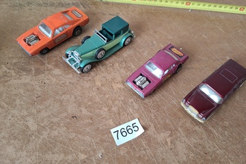 Afbeelding van Lot modelauto's 4 stuks