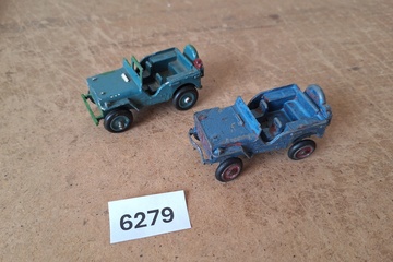 Afbeelding van Gasquy / Sep-Toy, Vintage open legertrucks (set van 2 stuks