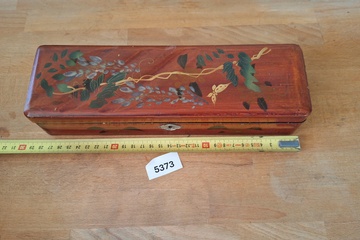 Afbeelding van Houten opbegdoos Charles Laurent Paris