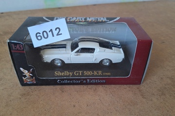 Afbeelding van Road Signature Collector's Edition, 1968 Shelby GT 500-KR White, 1:43