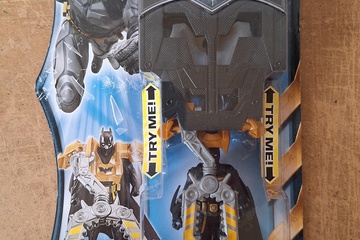Afbeelding van Mattel, The Dark Knight Rises QuickTek Combat Claw Batman Deluxe action figure (in originele verpakking)