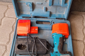 Afbeelding van Accu boormachine met lader niet getest
