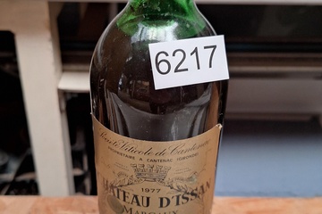 Afbeelding van Chateau D'Issan Margaux 75cl 1977 fles