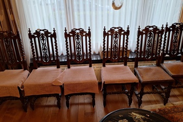 Afbeelding van Antieke eetkamerstoelen