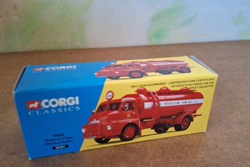 Afbeelding van Corgi Classics Esso Bedford S Type 20201