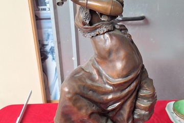 Afbeelding van Beeld Jonge vrouw Brons gesigneerd Hottot