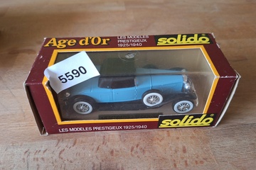Afbeelding van Solido Age D'or modelauto in originele doos